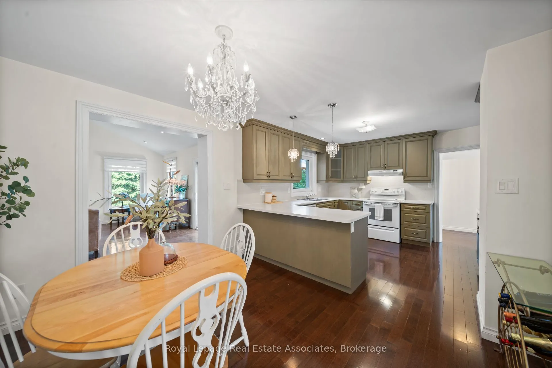 7 Joymar Drive