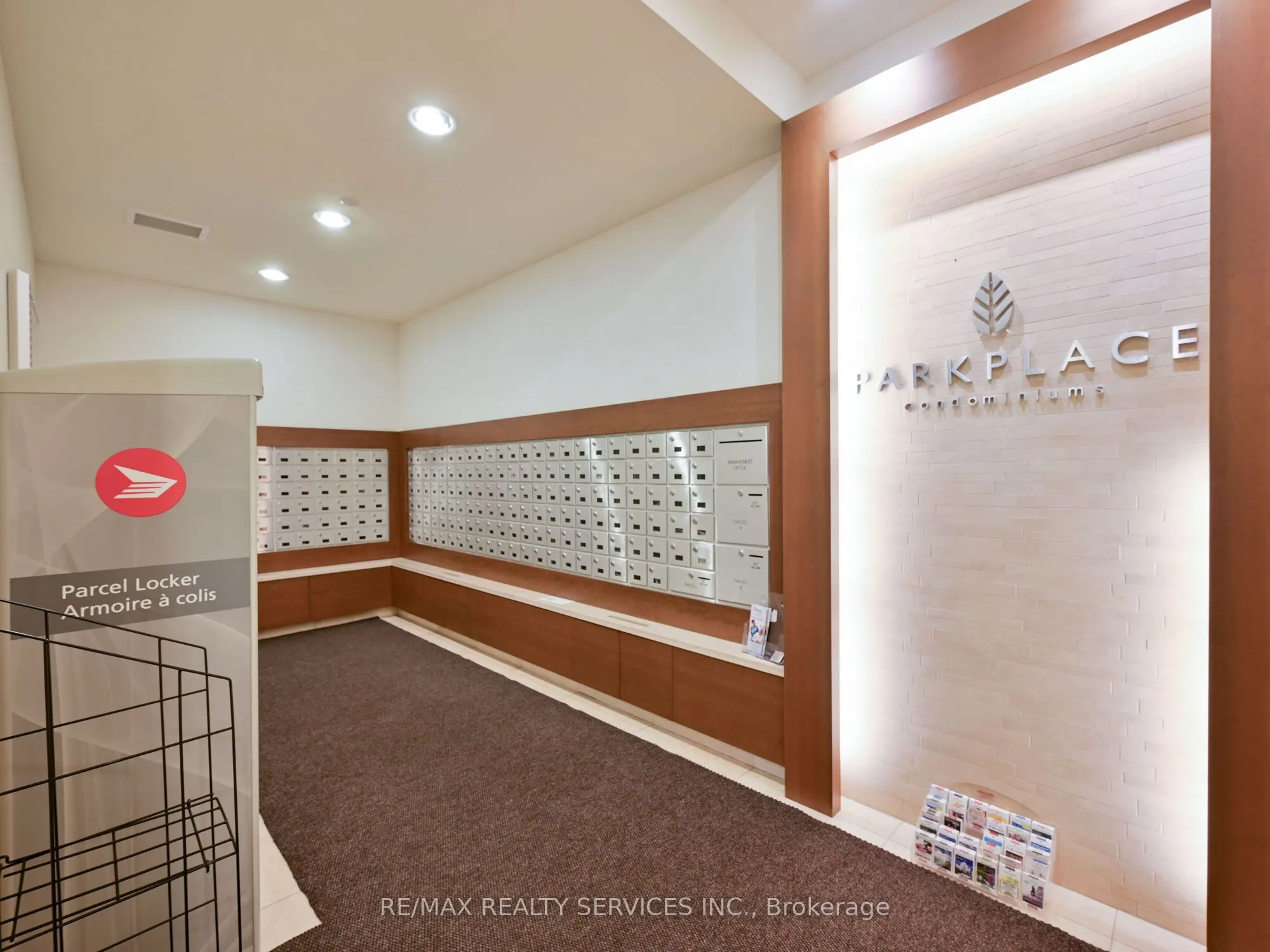 100 John Street, #2404