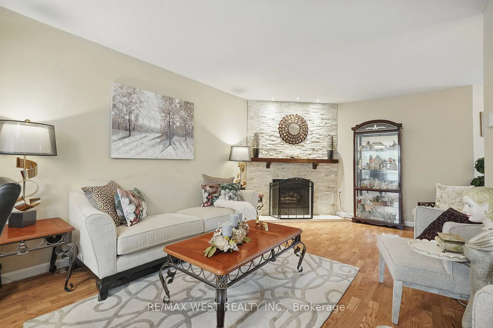 3060 Ilomar Court
