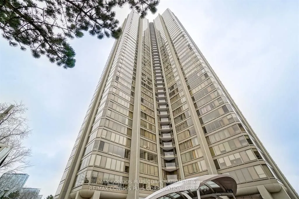 2045 LAKE SHORE Boulevard W, #805
