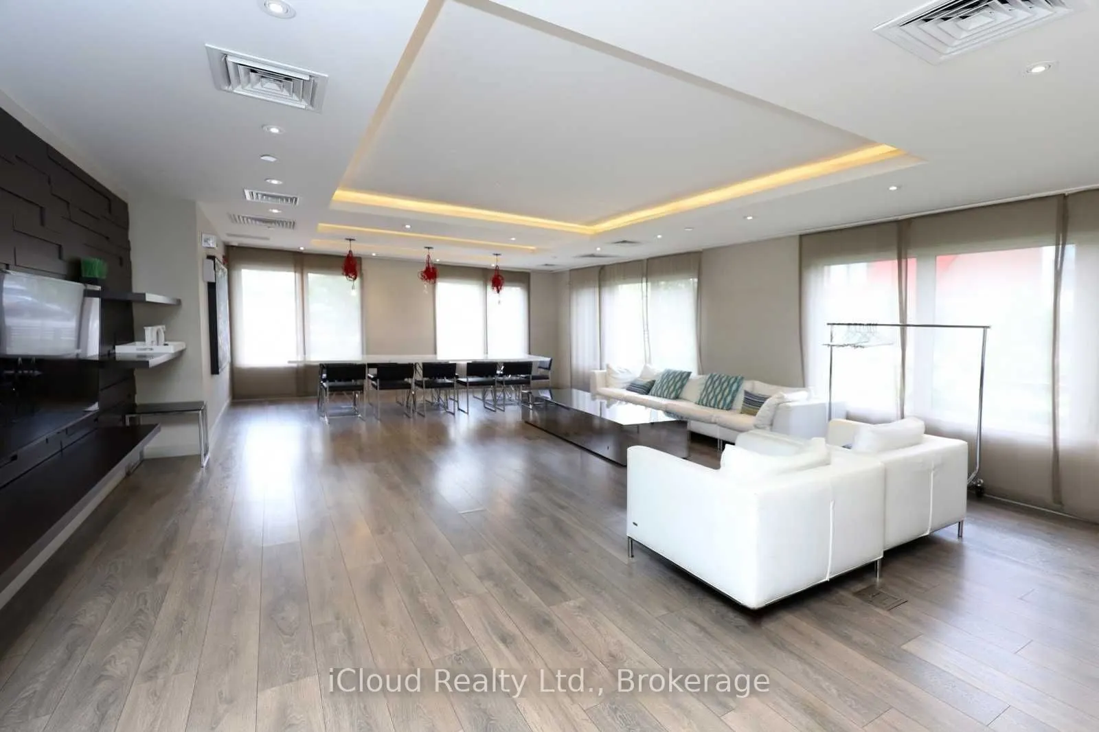 5025 Harvard Road, #411