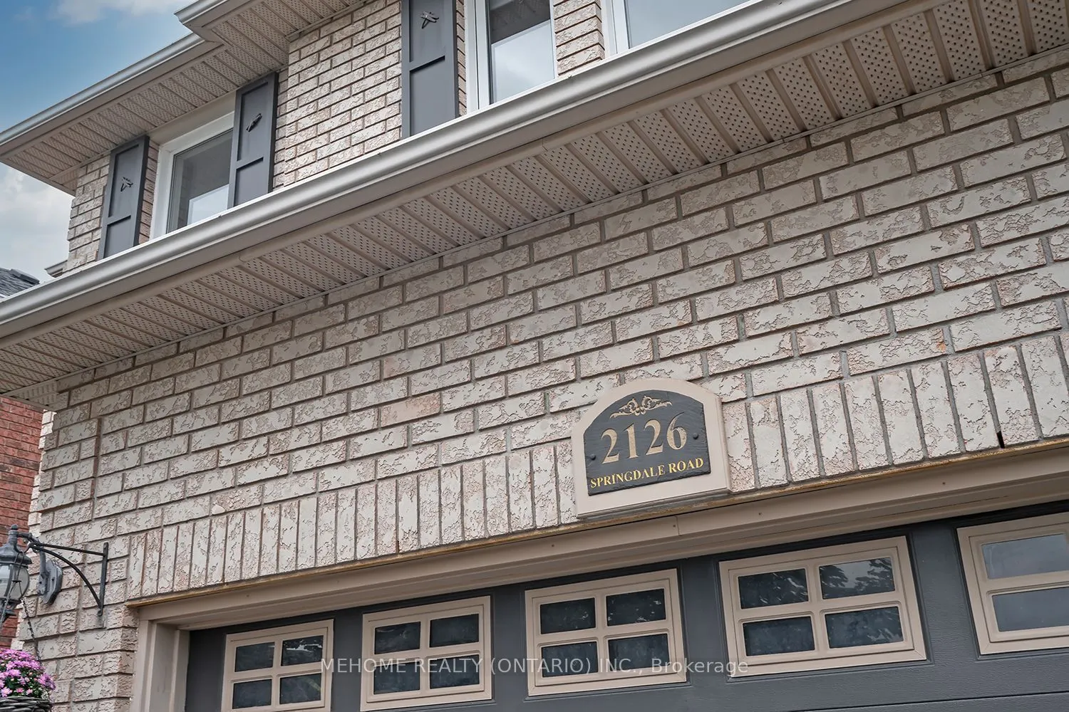 2126 Springdale Road