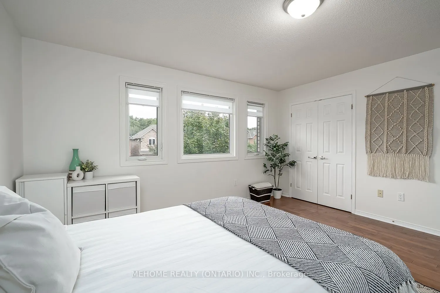 2126 Springdale Road