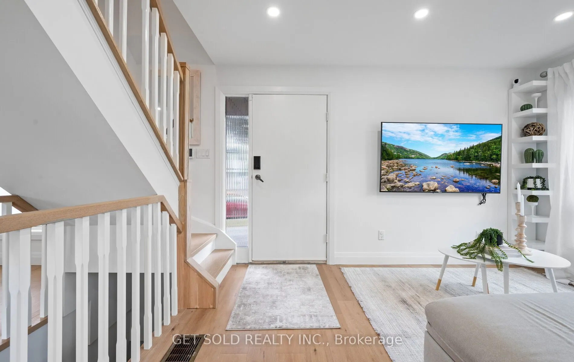 36 Shalom Crescent
