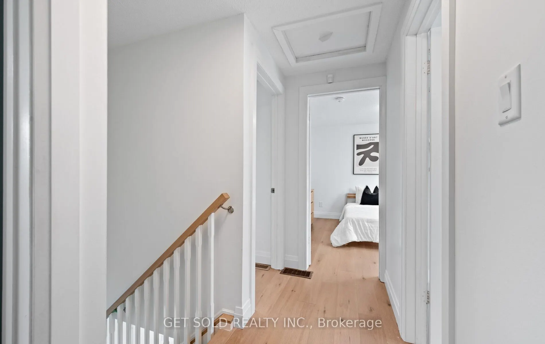 36 Shalom Crescent