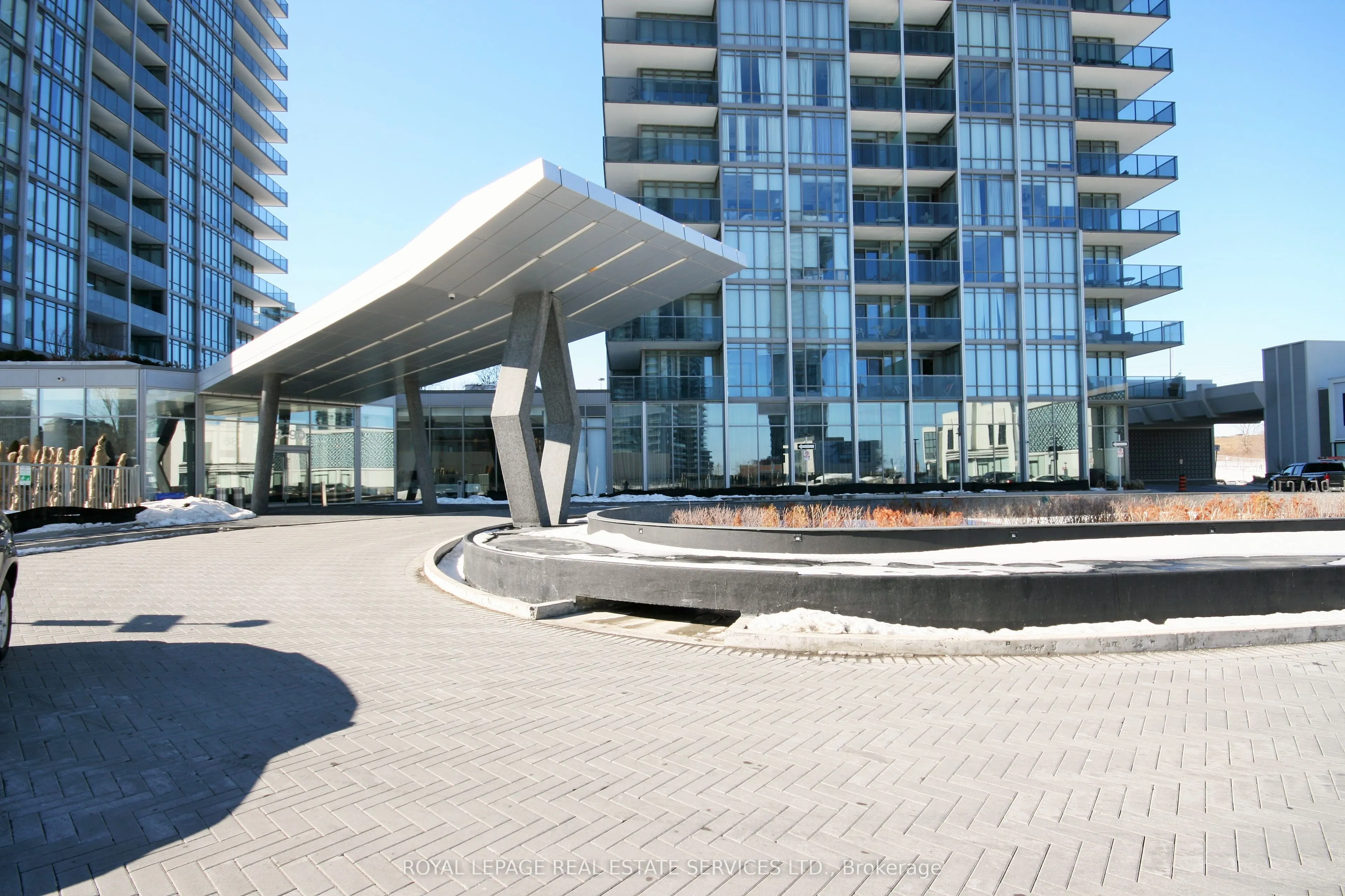 90 Park Lawn Road, #509