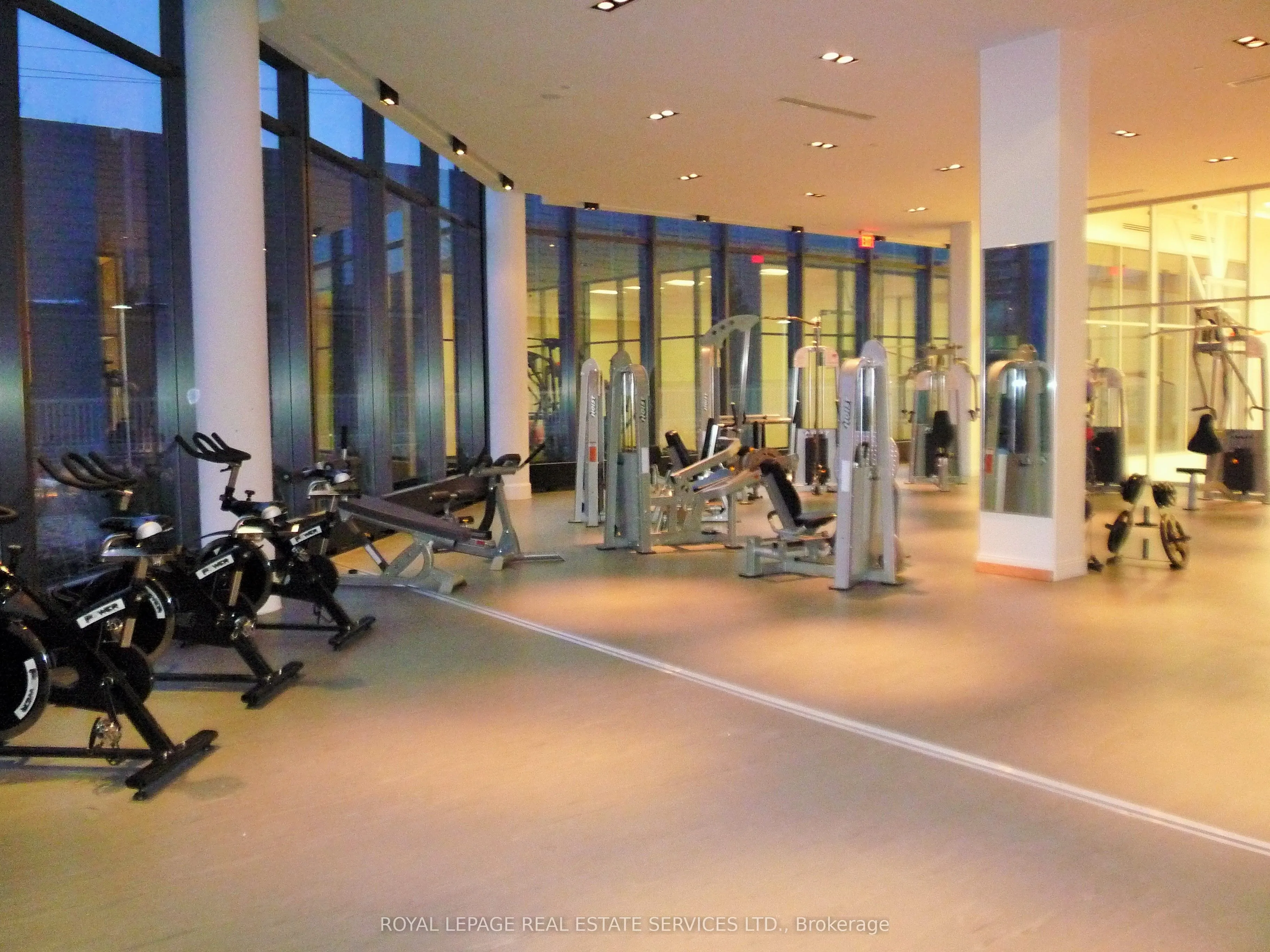 90 Park Lawn Road, #509