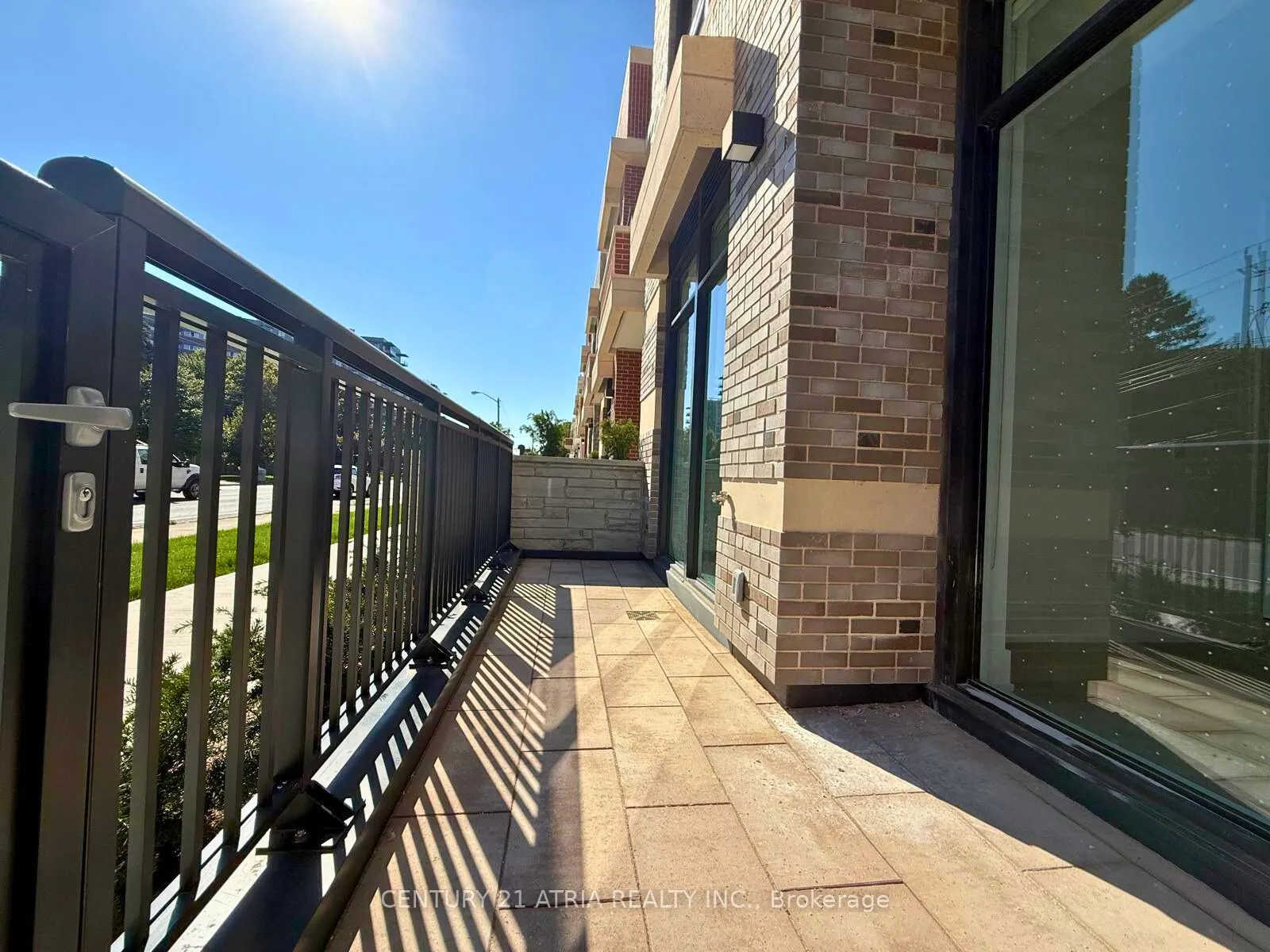 259 The Kingsway, #106
