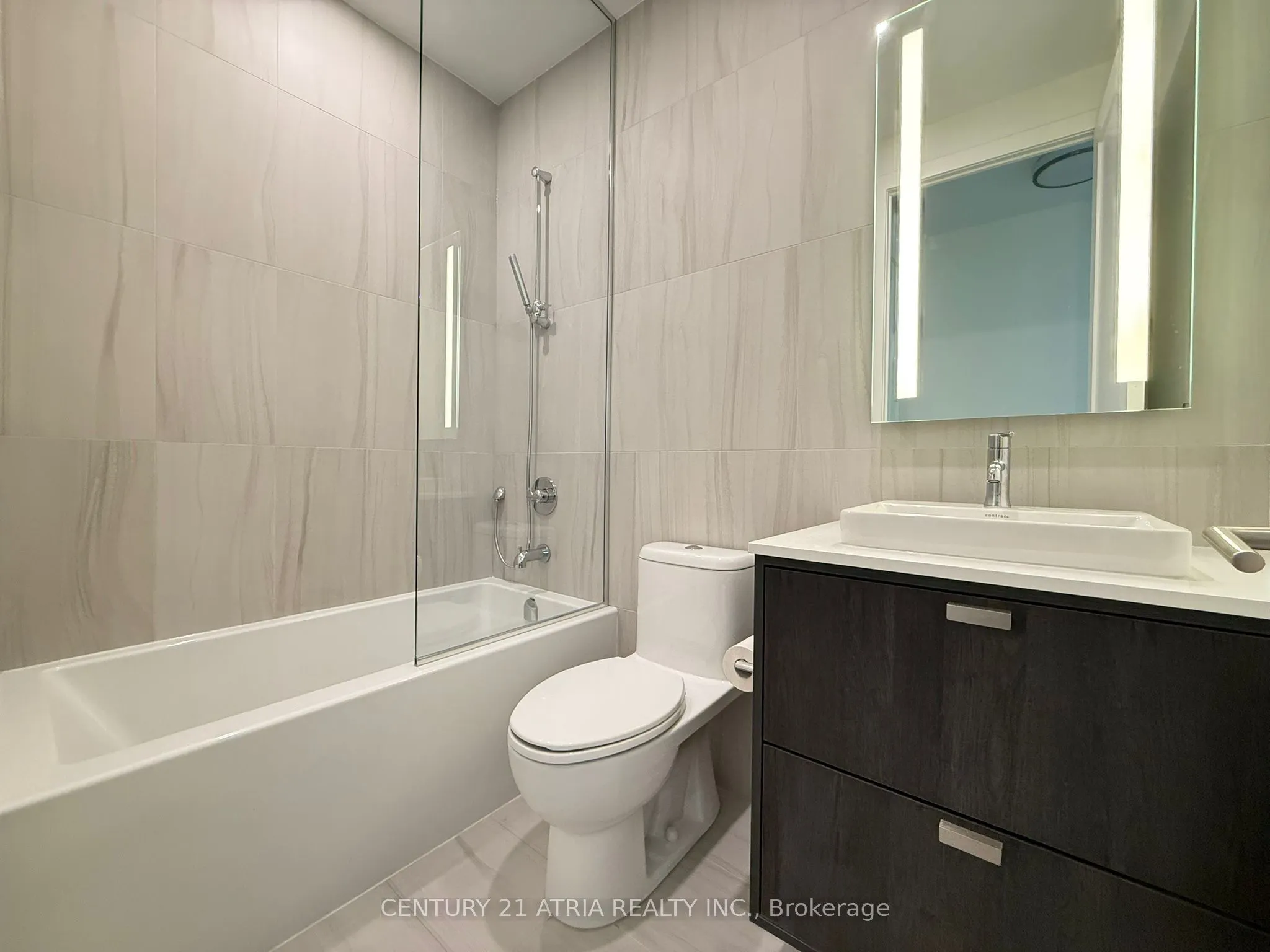 259 The Kingsway, #106