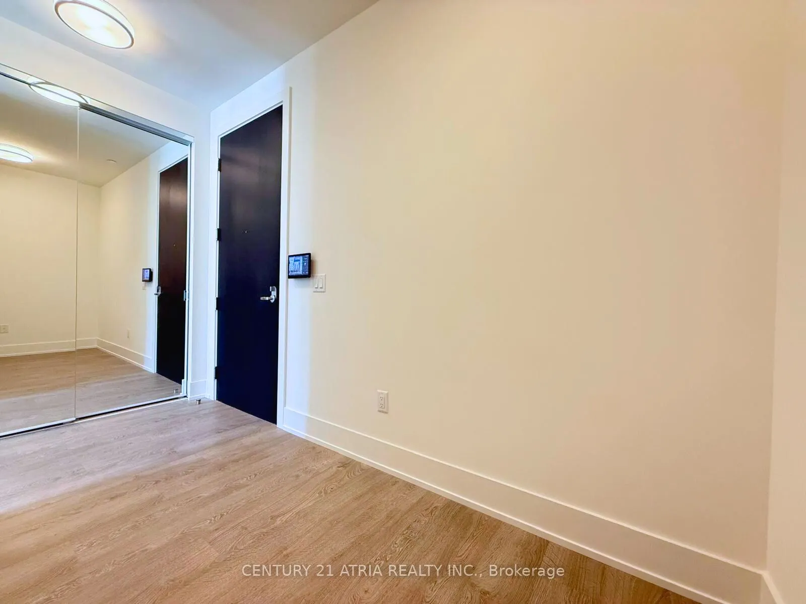 259 The Kingsway, #106