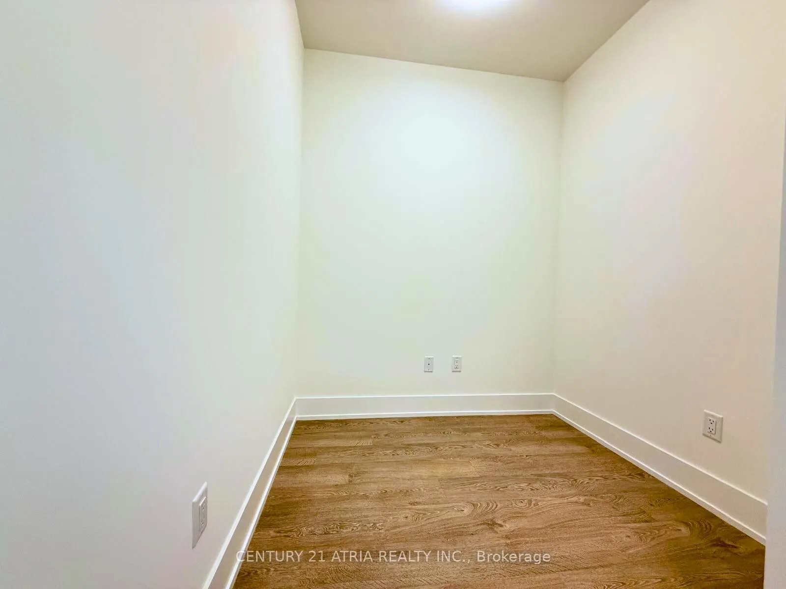 259 The Kingsway, #106