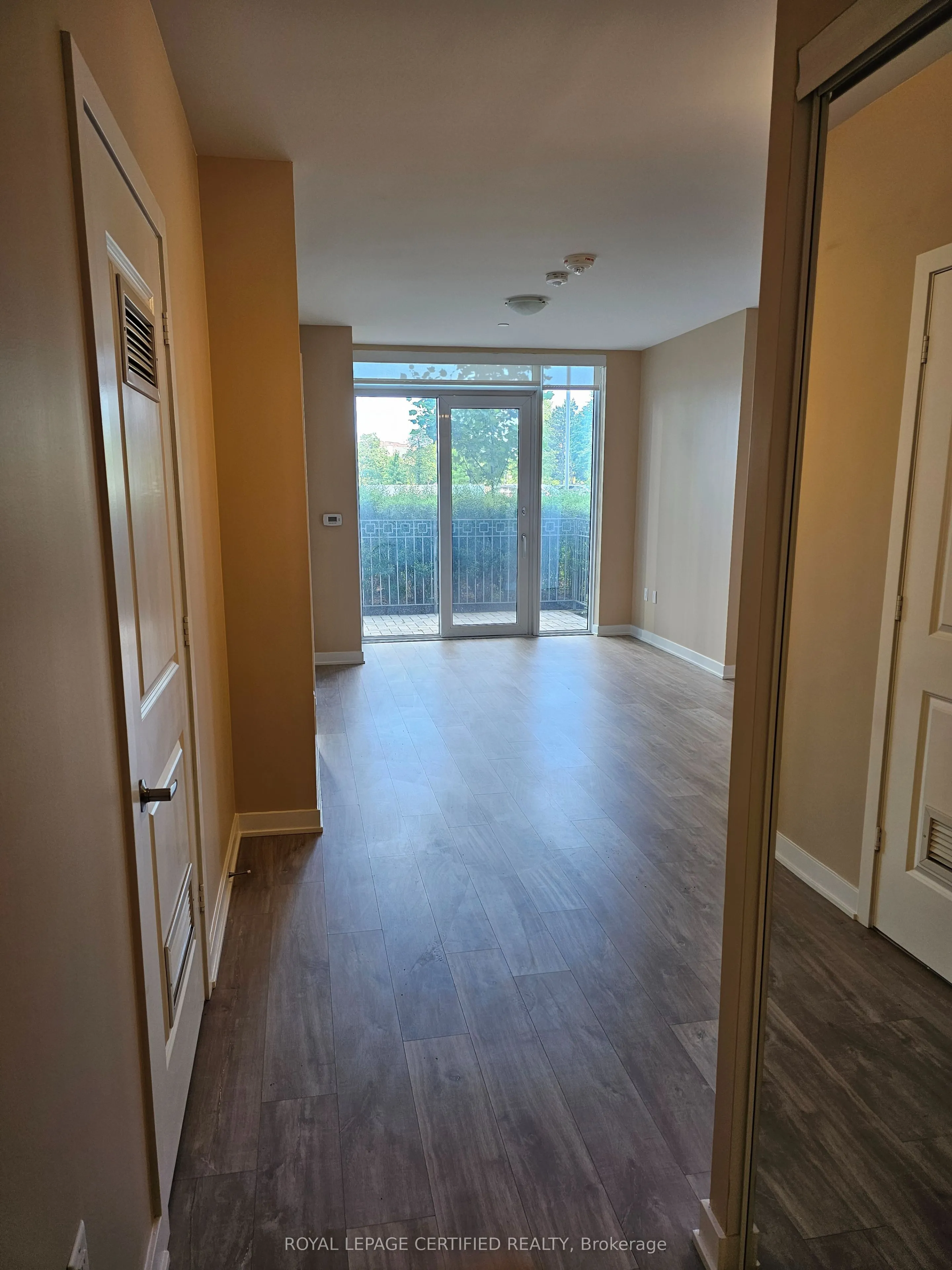 4655 Metcalfe Avenue, #106