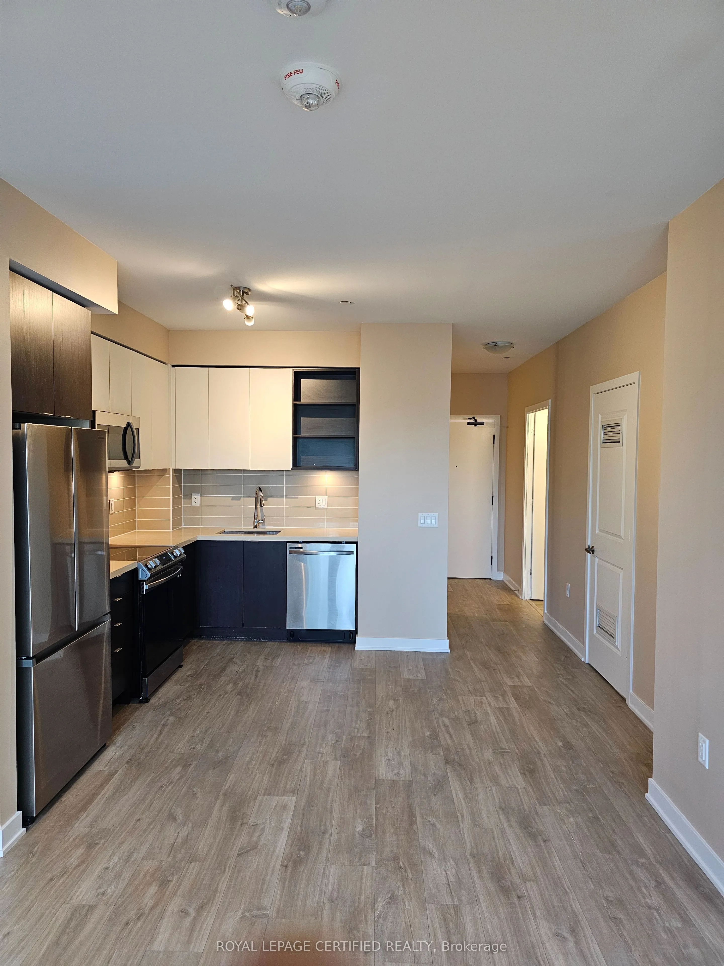 4655 Metcalfe Avenue, #106