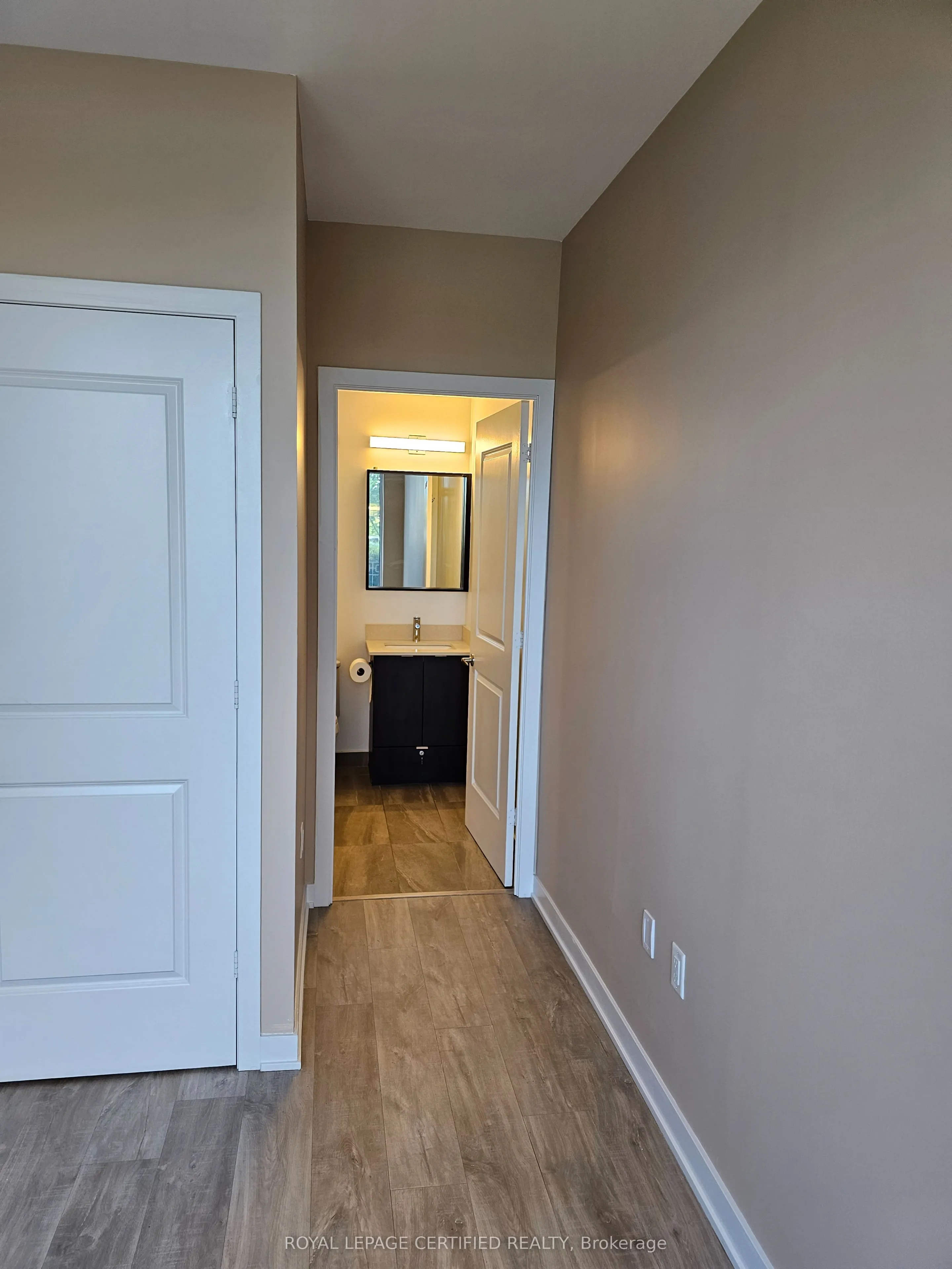 4655 Metcalfe Avenue, #106