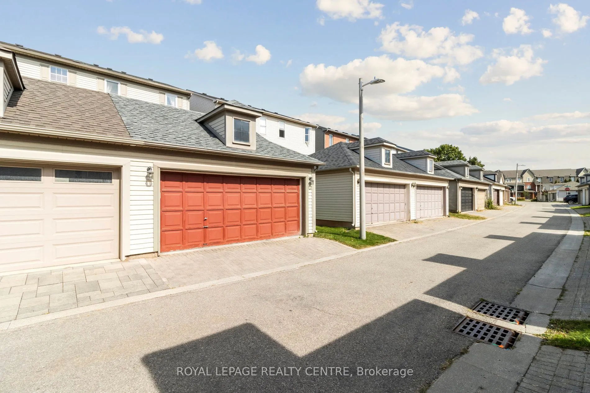 90 Georgian Drive