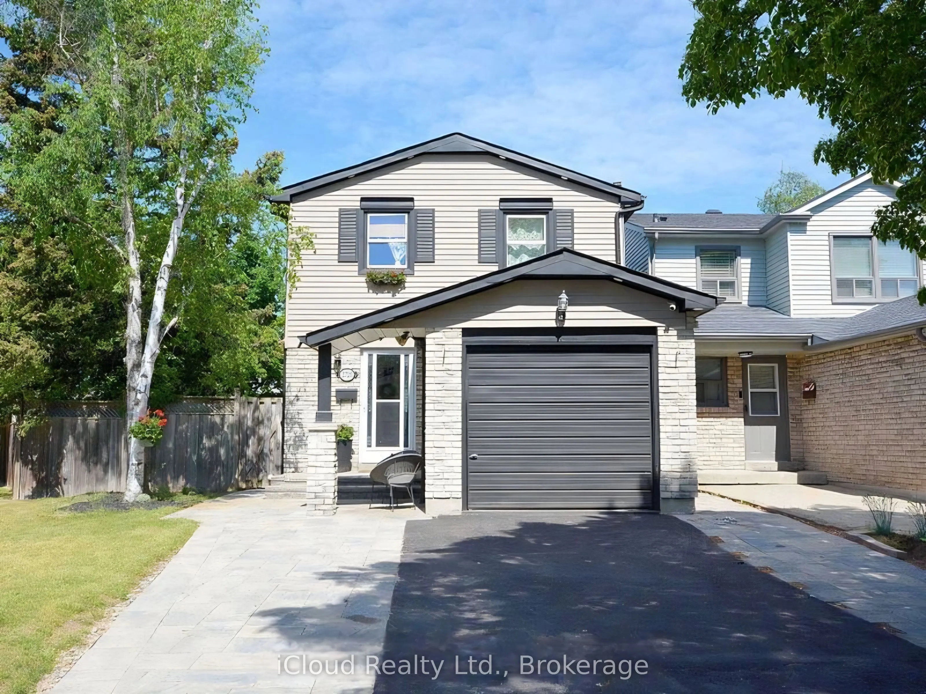 2725 Romark Mews, #Bsmt