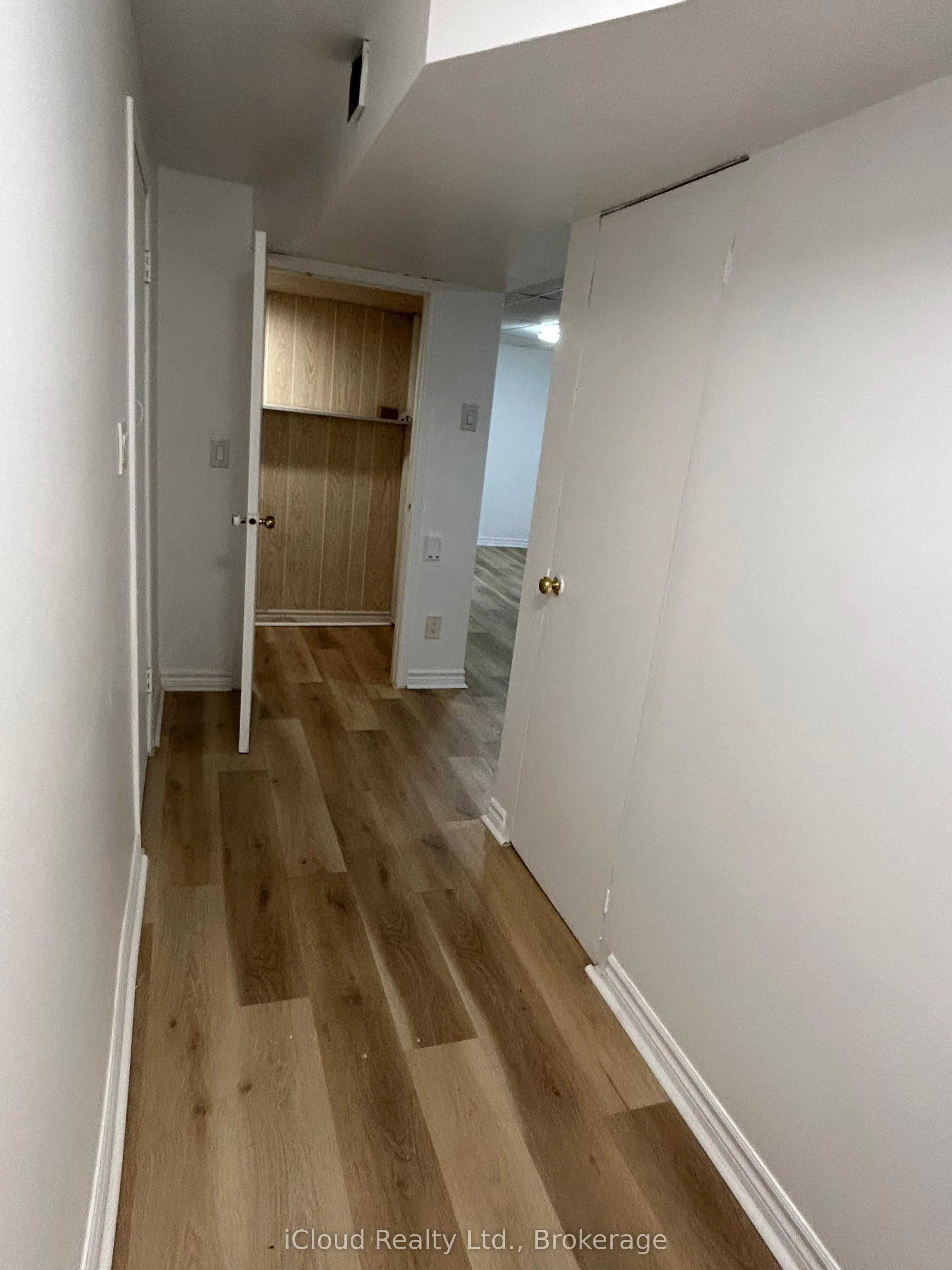 2725 Romark Mews, #Bsmt