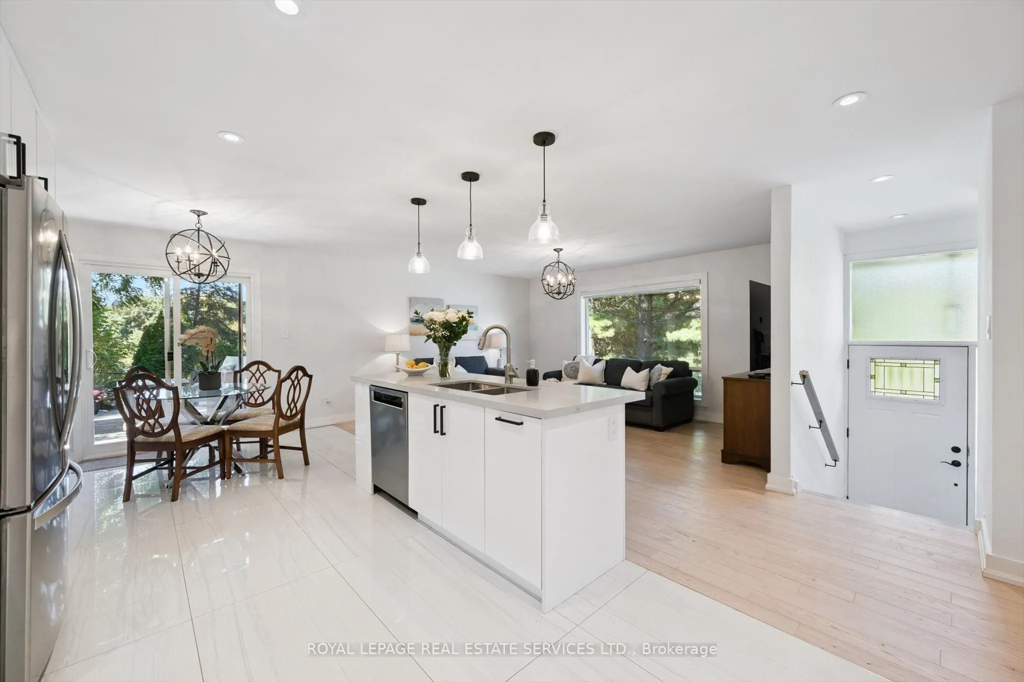 1 Hillavon Drive