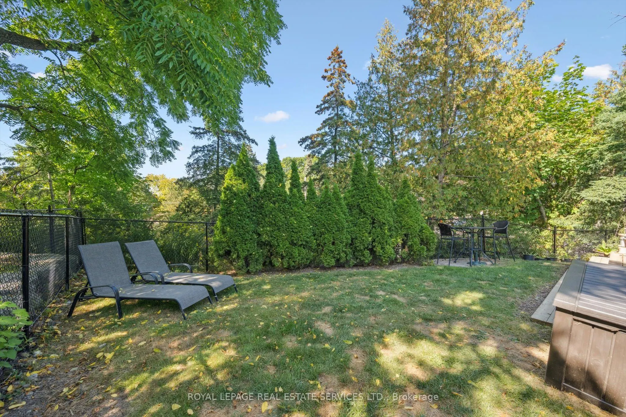 1 Hillavon Drive