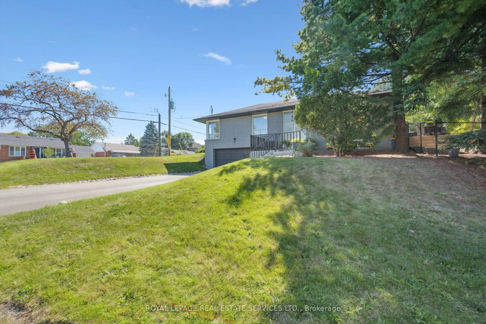 1 Hillavon Drive