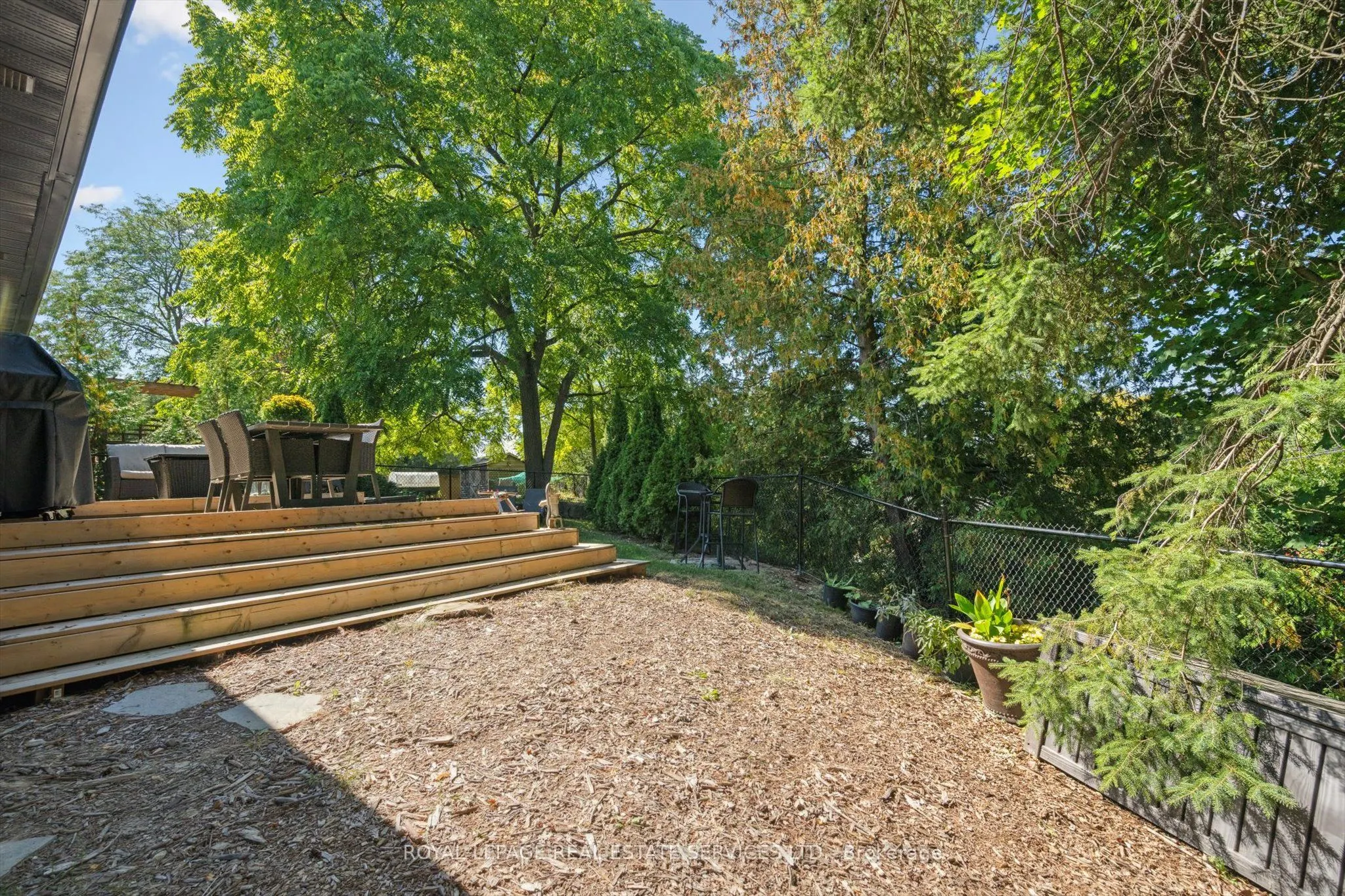 1 Hillavon Drive
