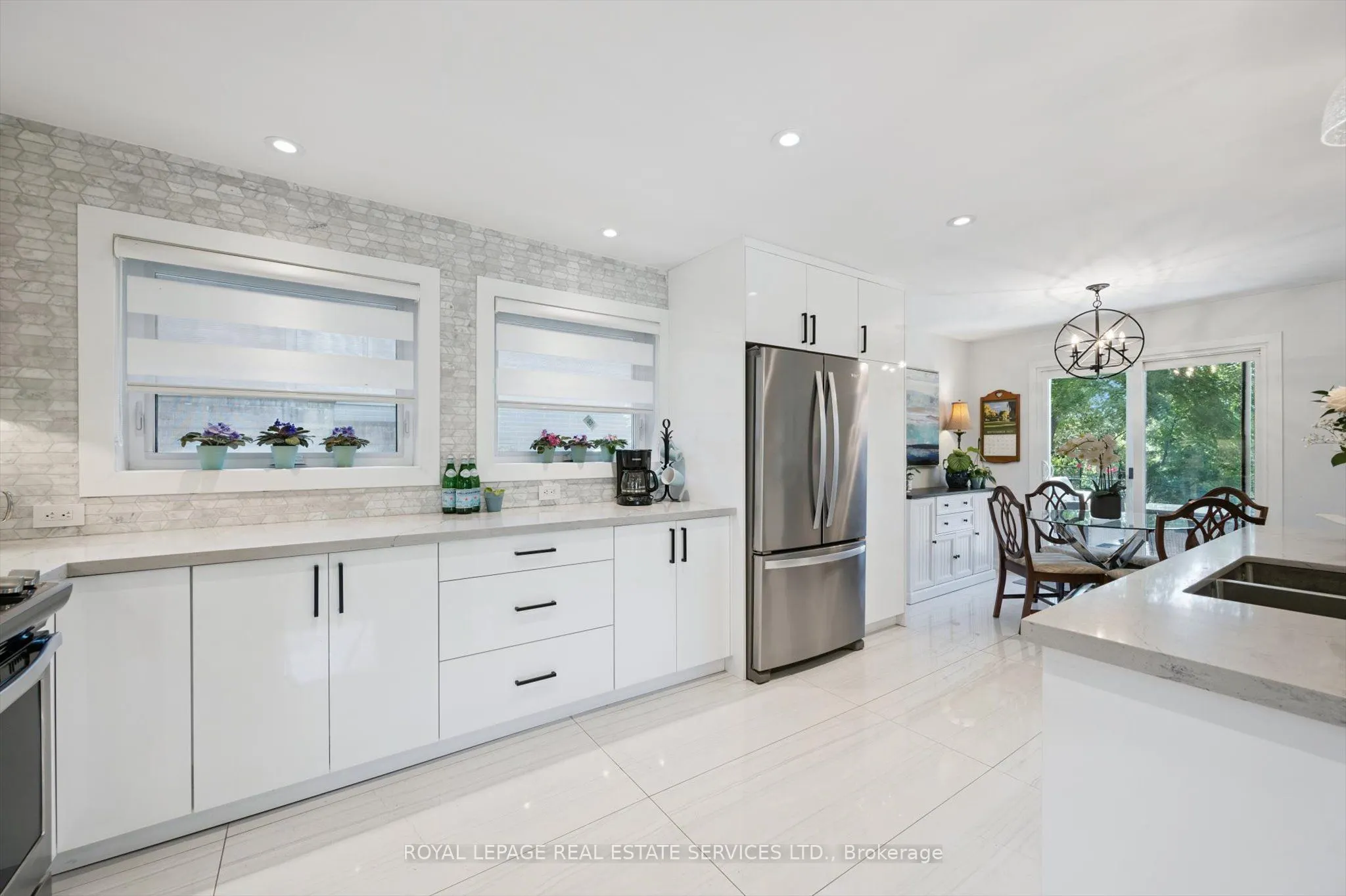 1 Hillavon Drive