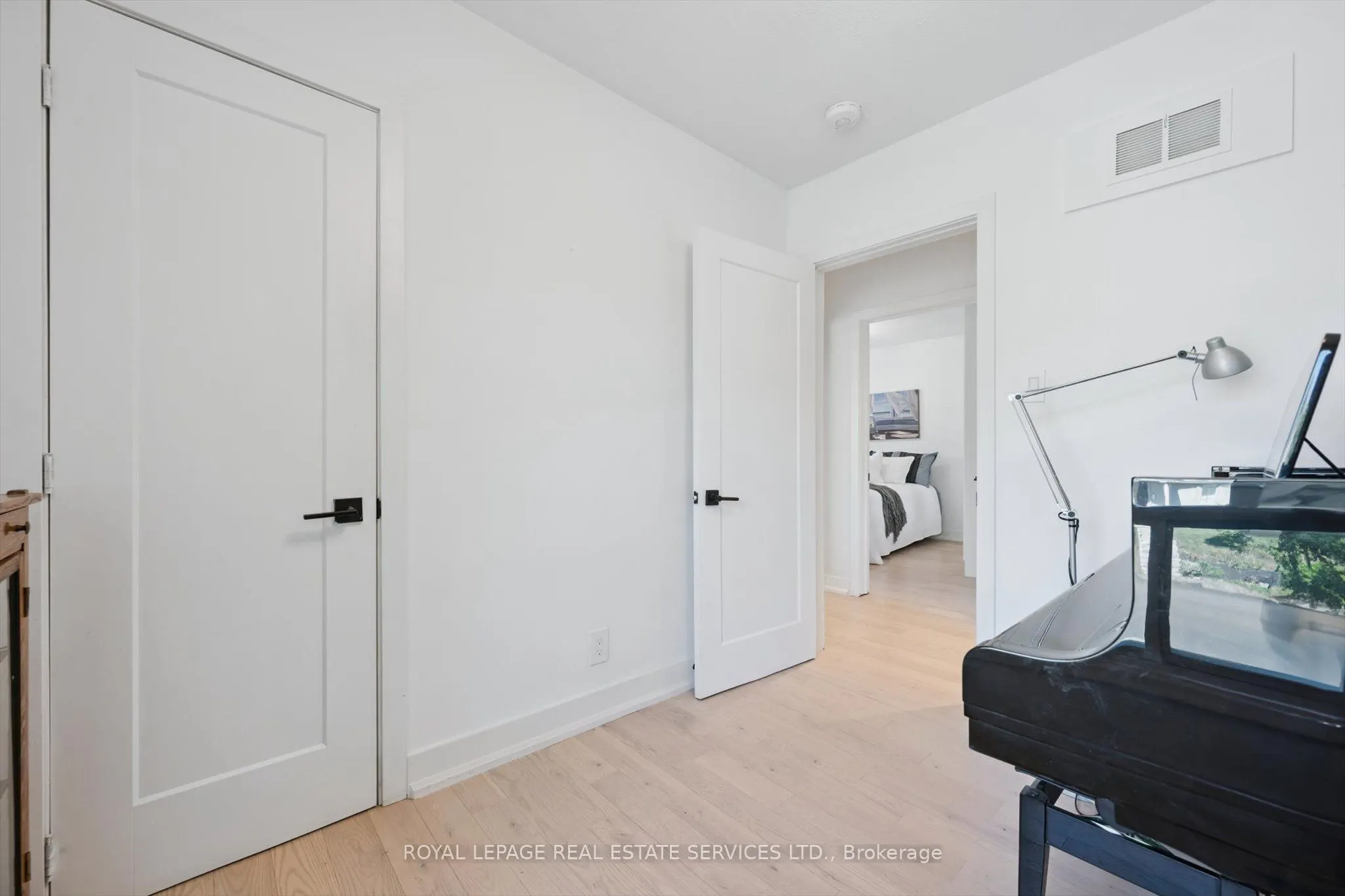 1 Hillavon Drive