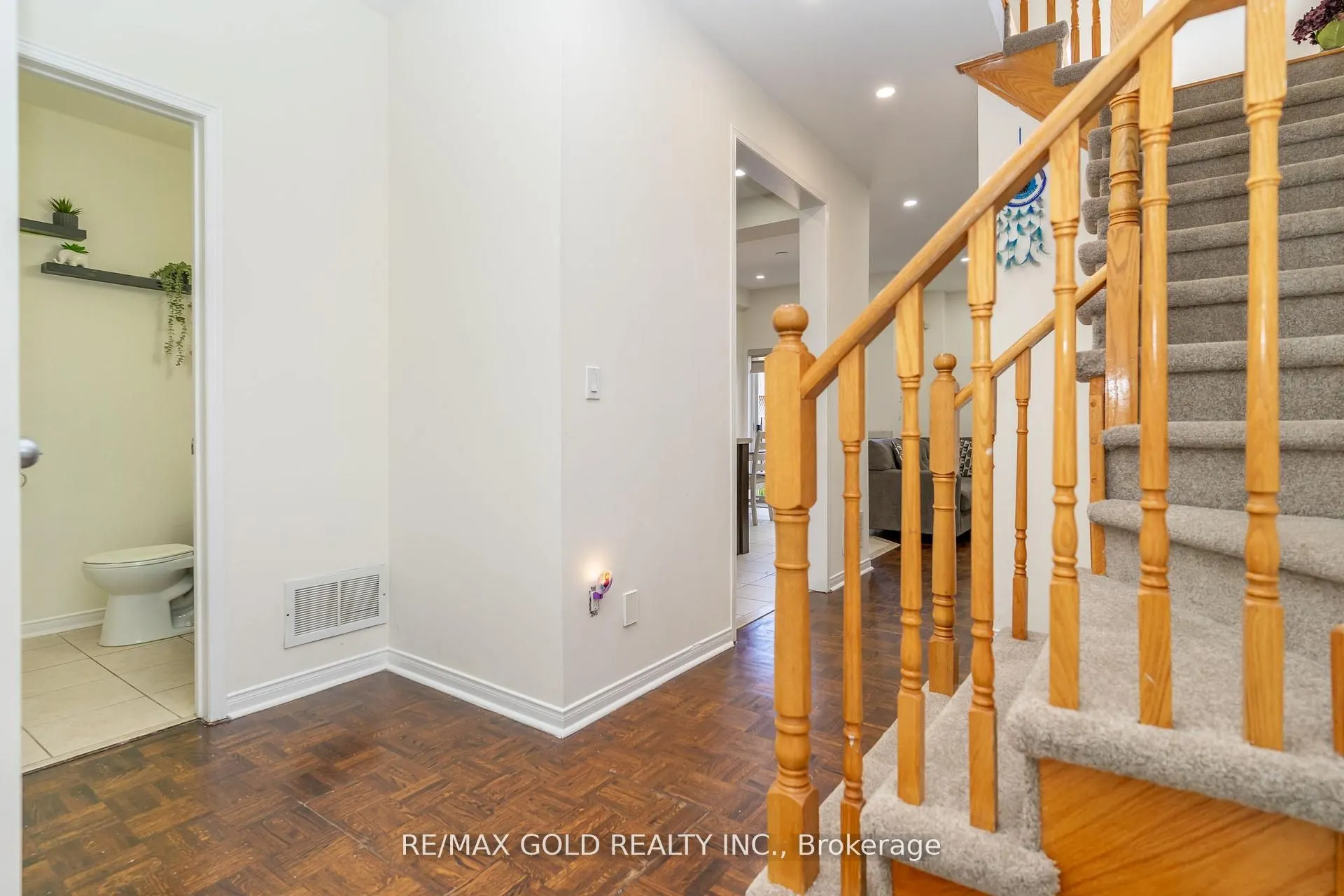 32 Rubysilver Drive