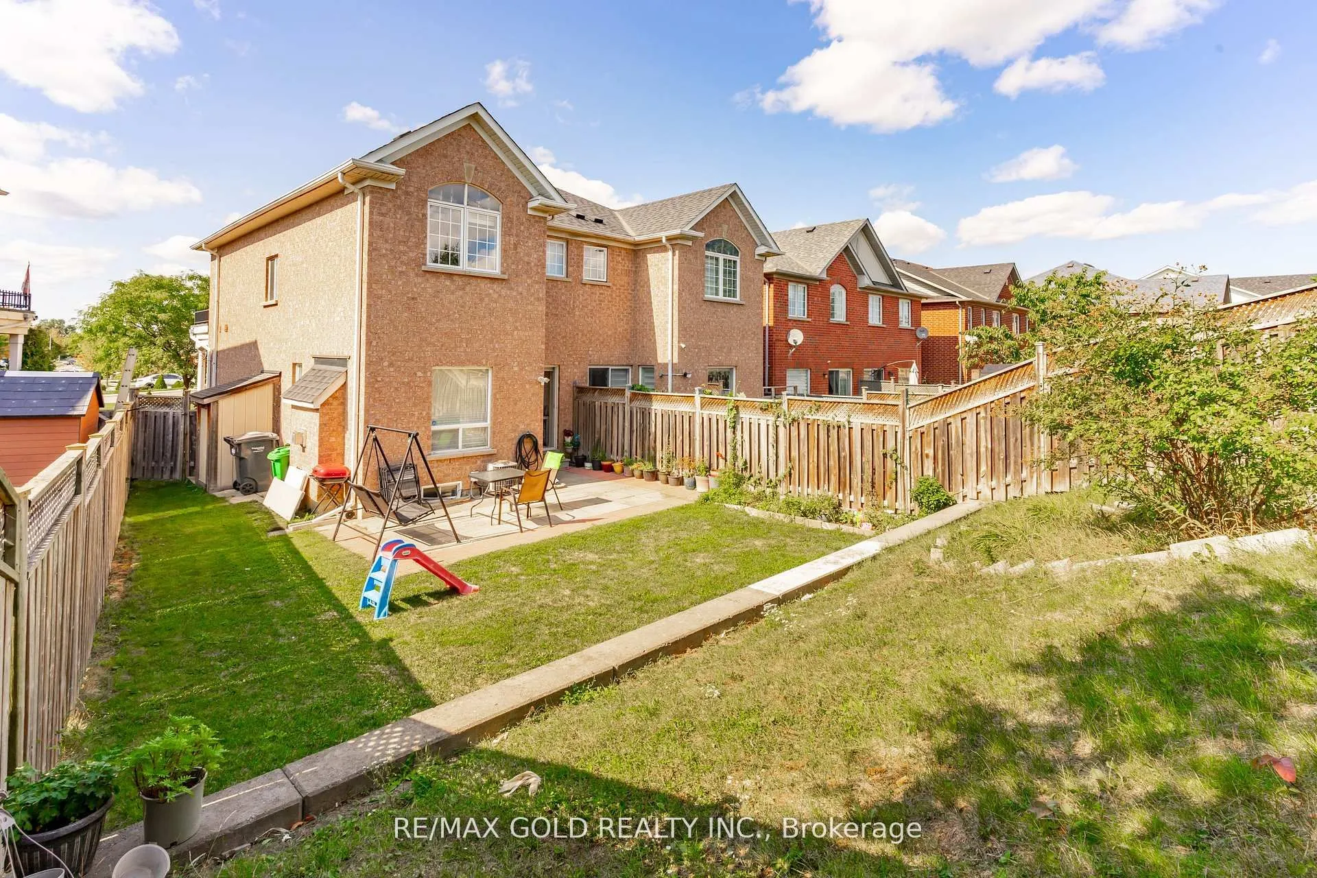 32 Rubysilver Drive