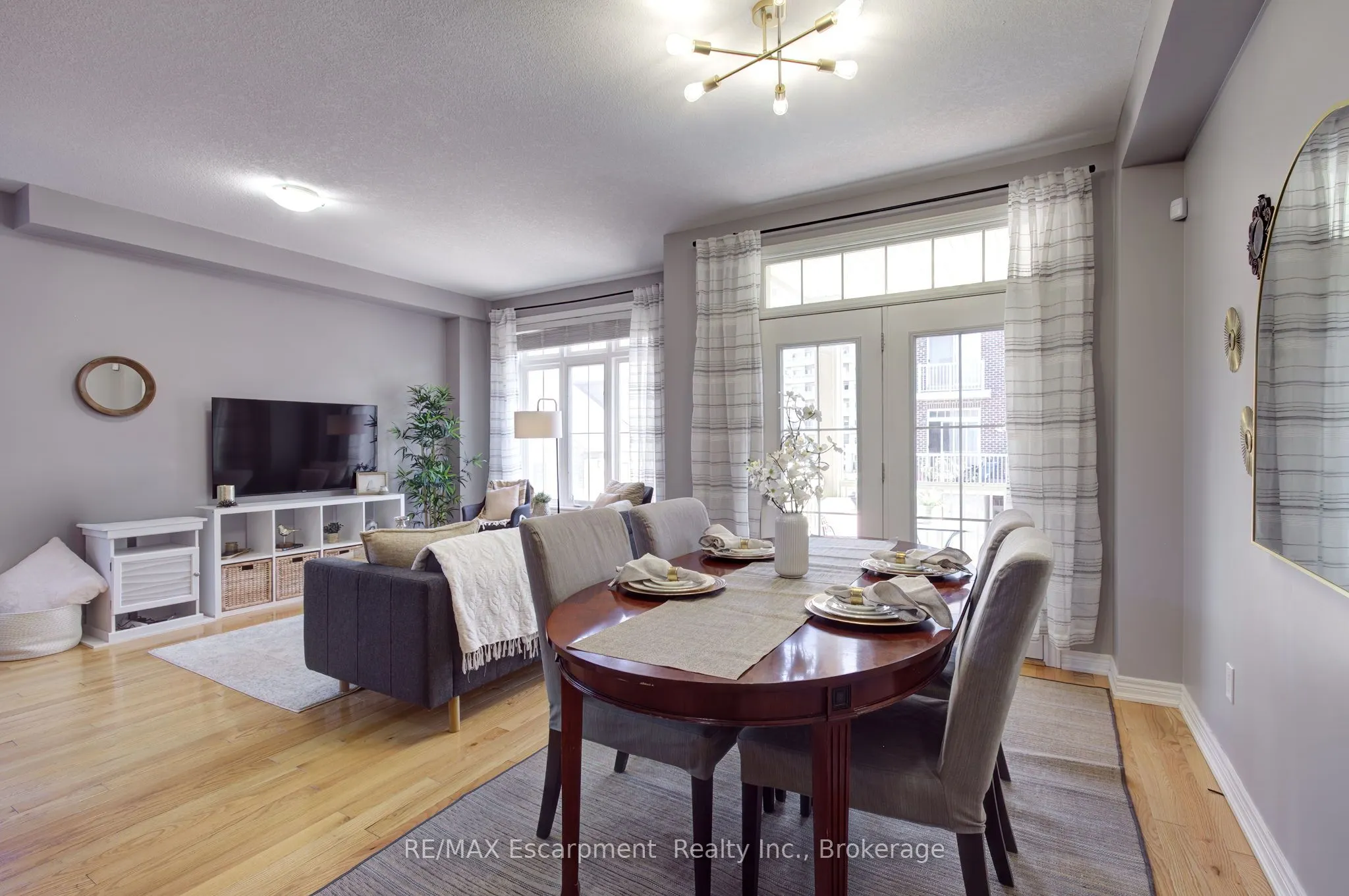 181 Plains Road W, #51