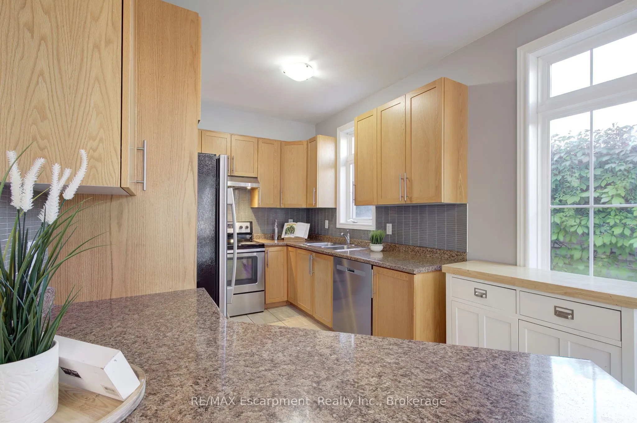 181 Plains Road W, #51