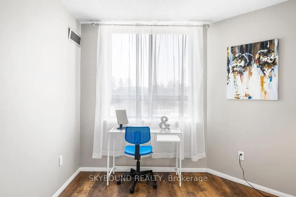 4185 Shipp Drive, #415