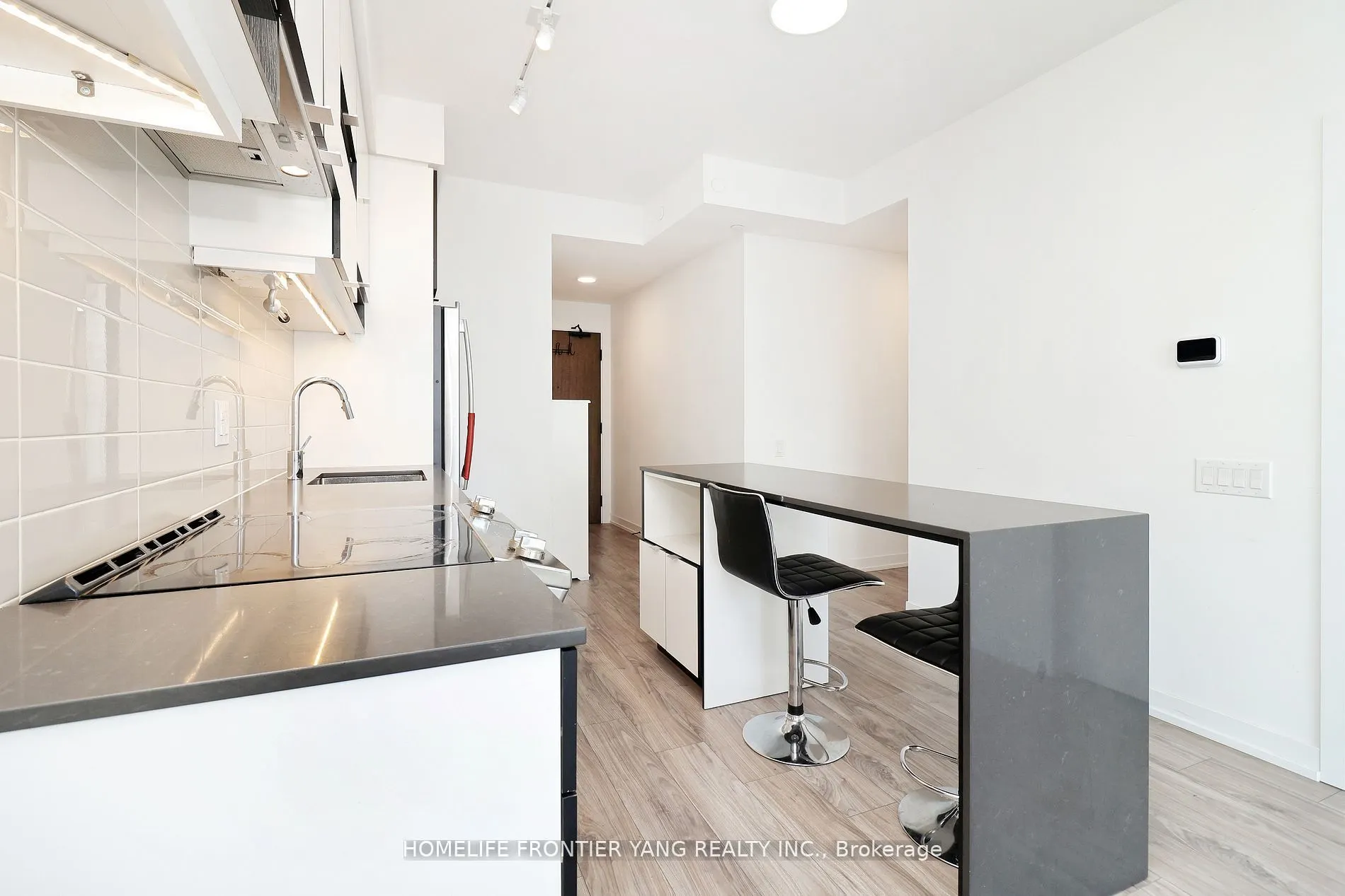 4065 Confederation Parkway, #2805
