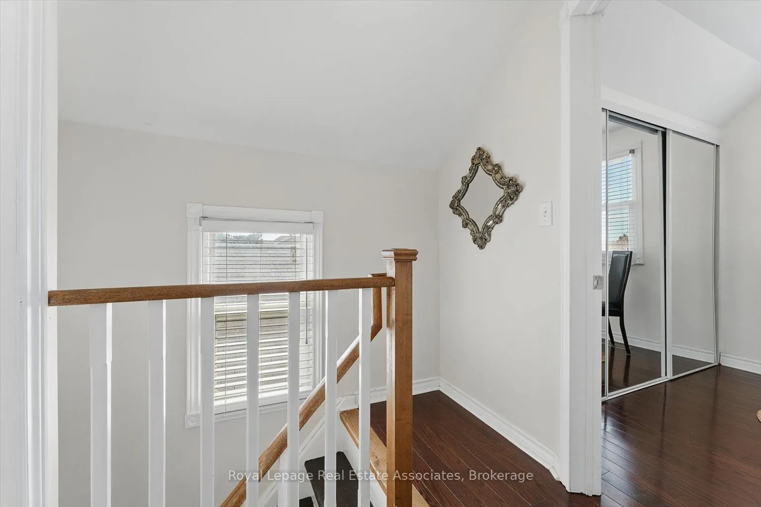 1106 Haig Boulevard