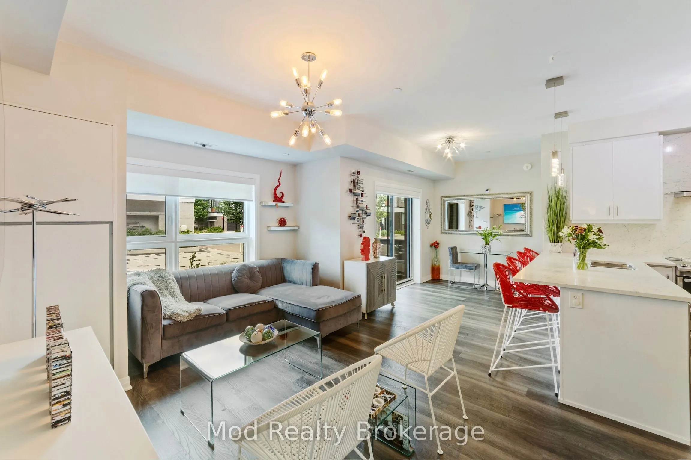 128 Grovewood Common, #129