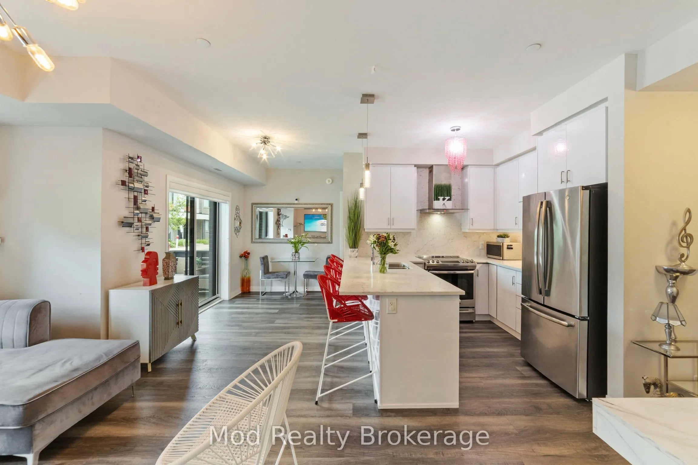 128 Grovewood Common, #129