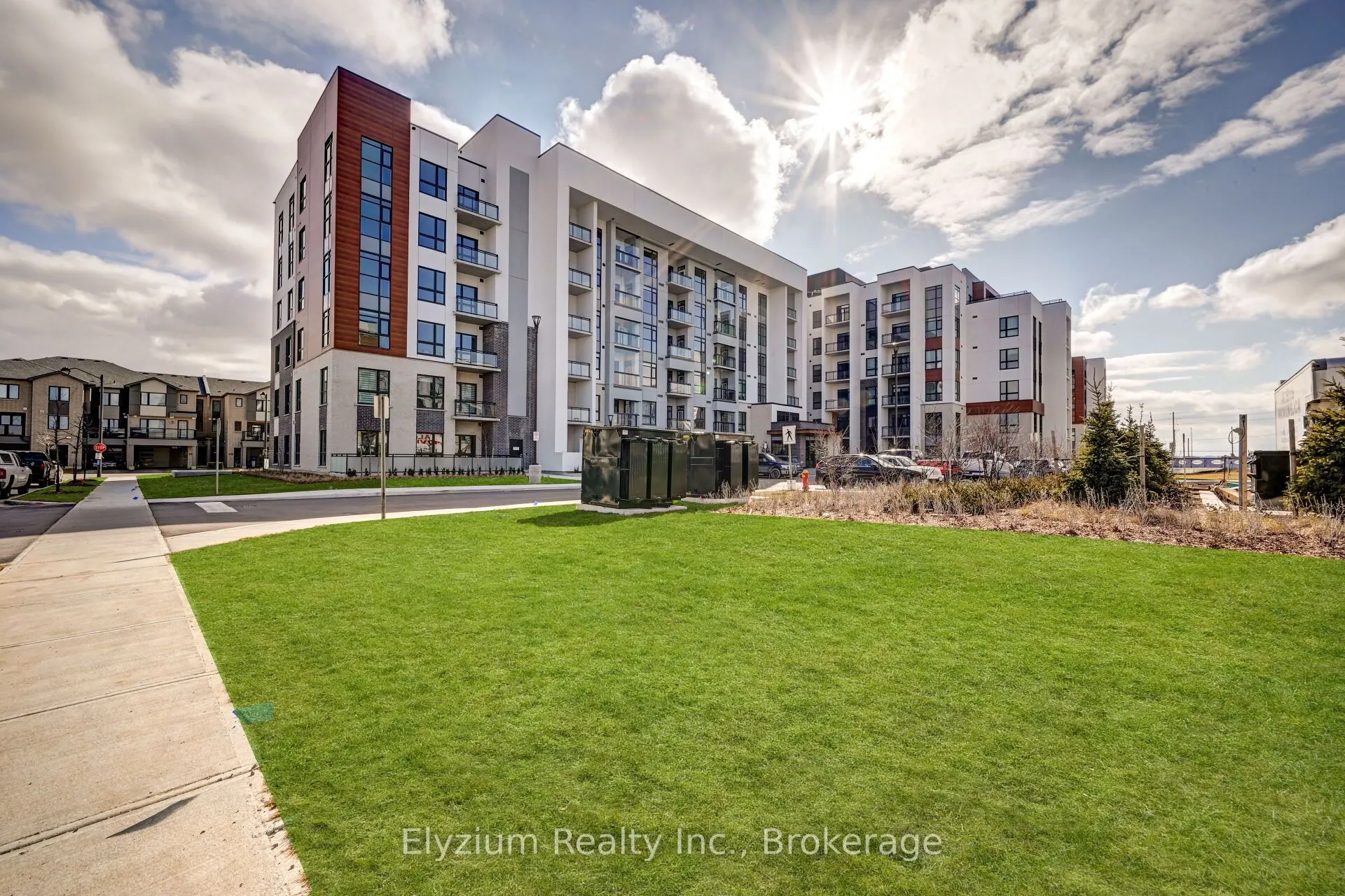 470 Gordon Krantz Avenue, #312