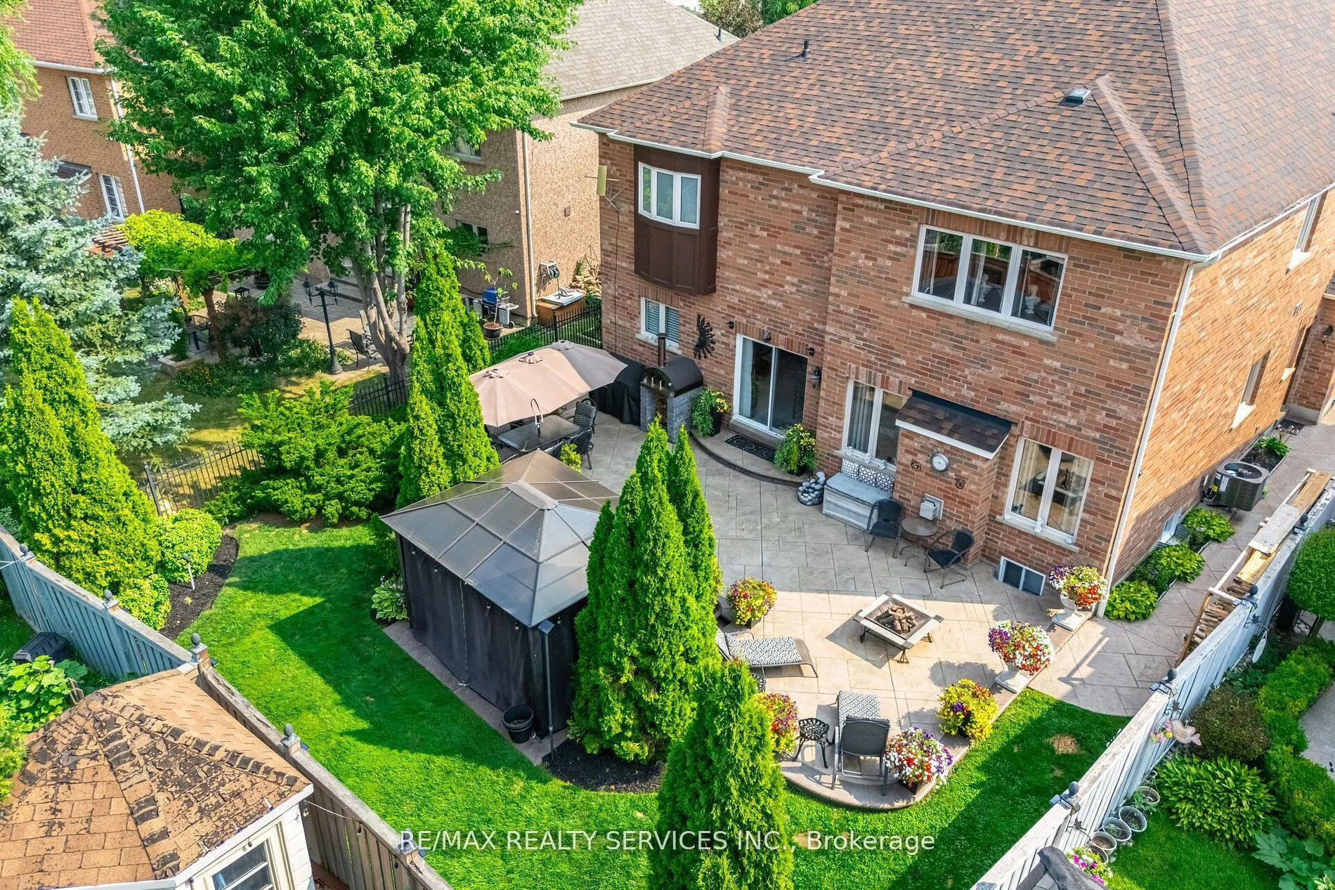 6 Hugo Road