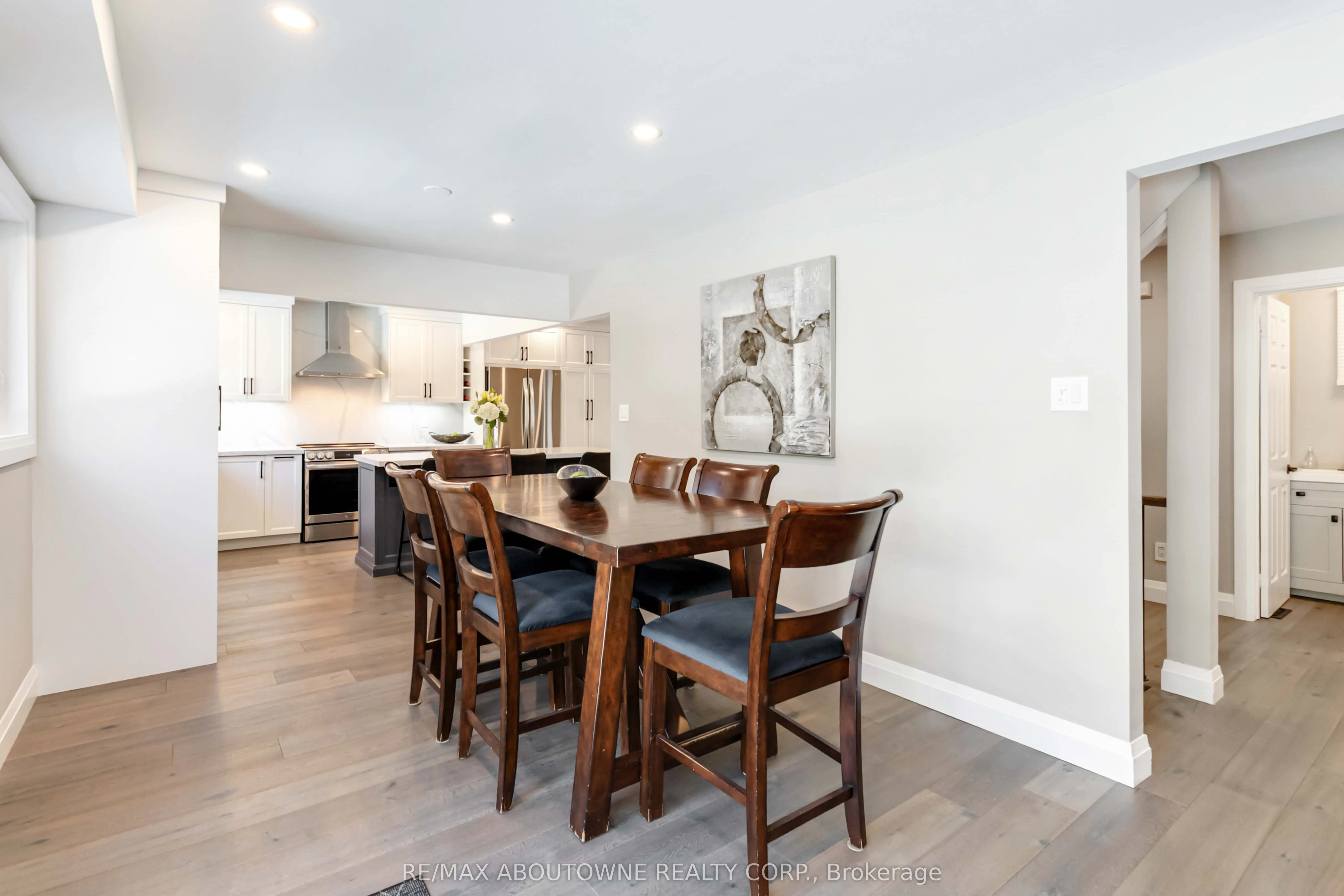 2485 Woburn Crescent