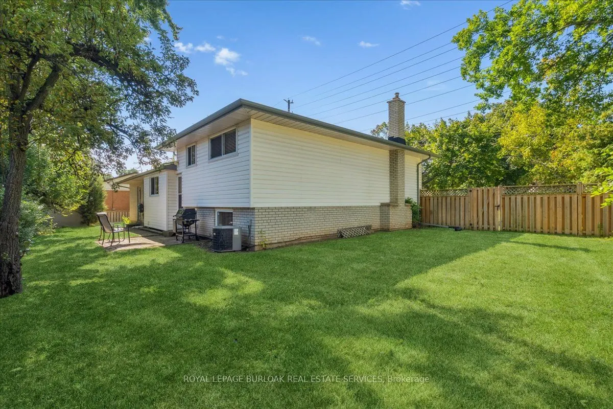 871 Francis Road