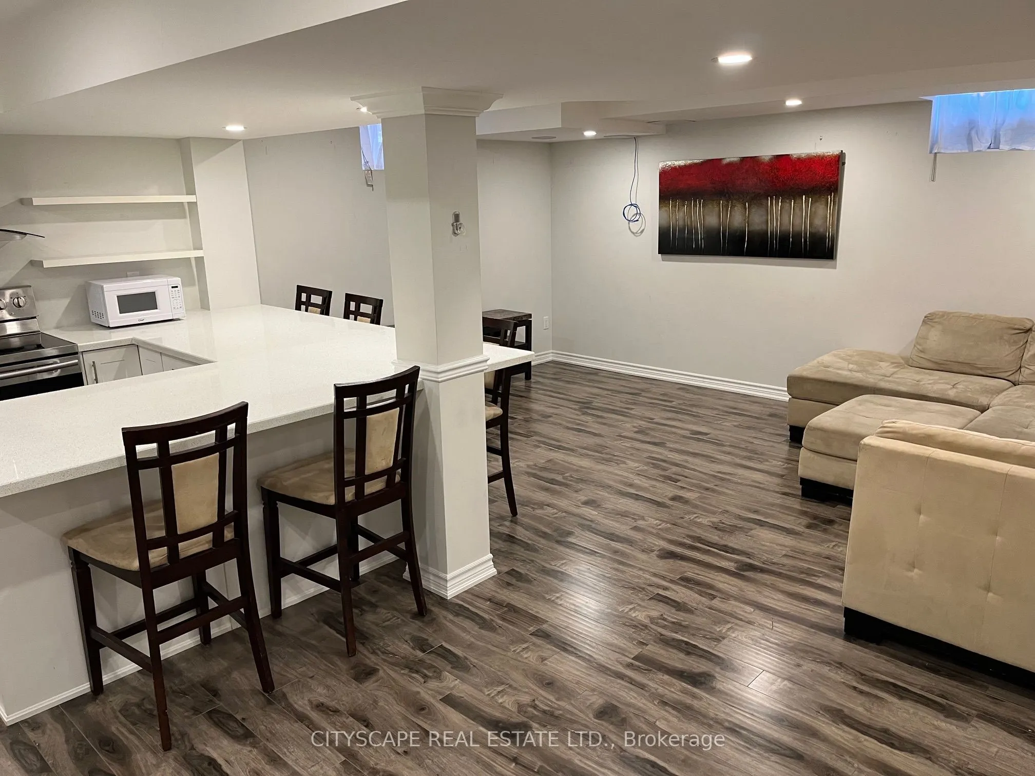 27 Seafair Crescent