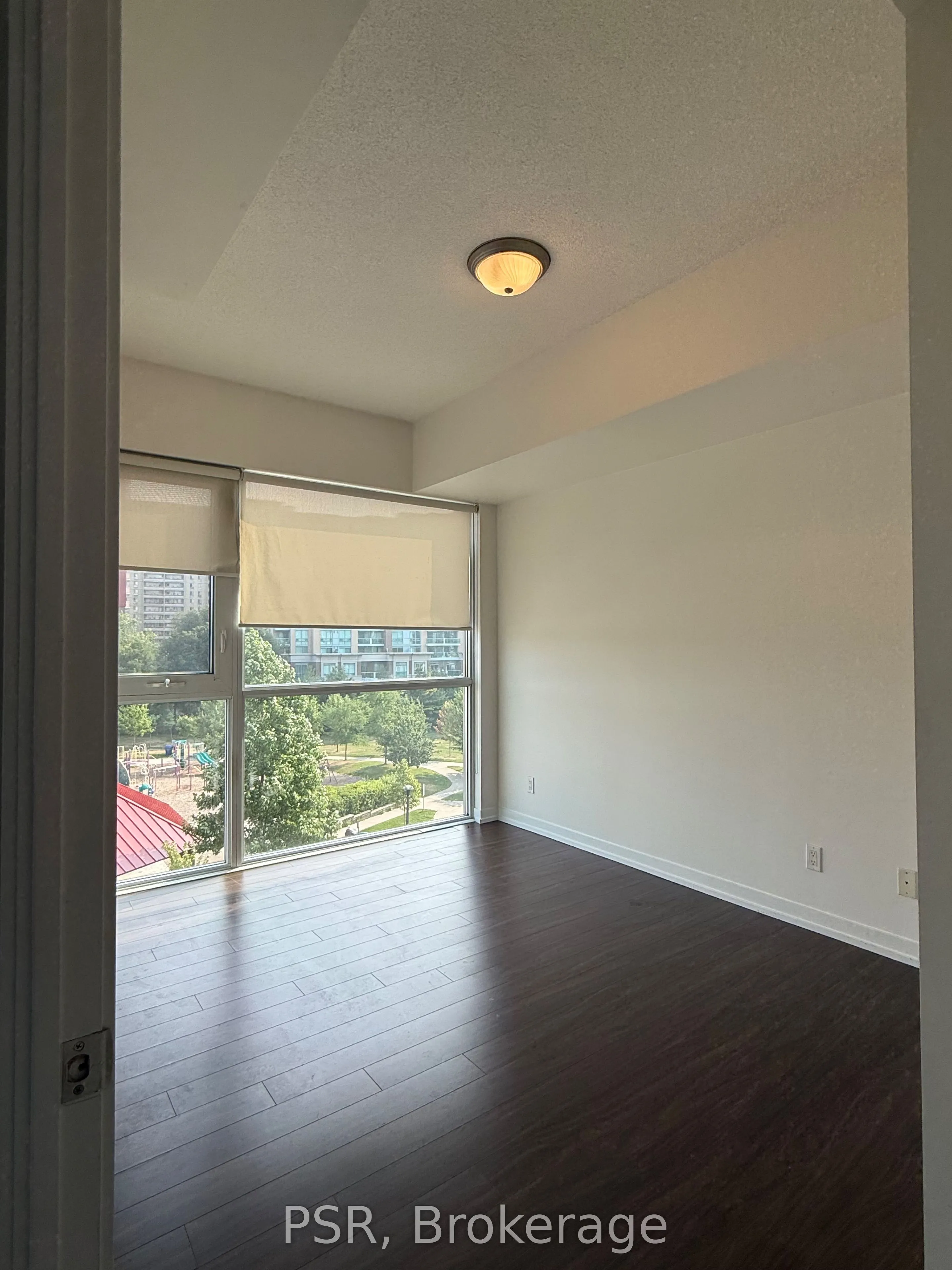 5101 Dundas Street W, #403