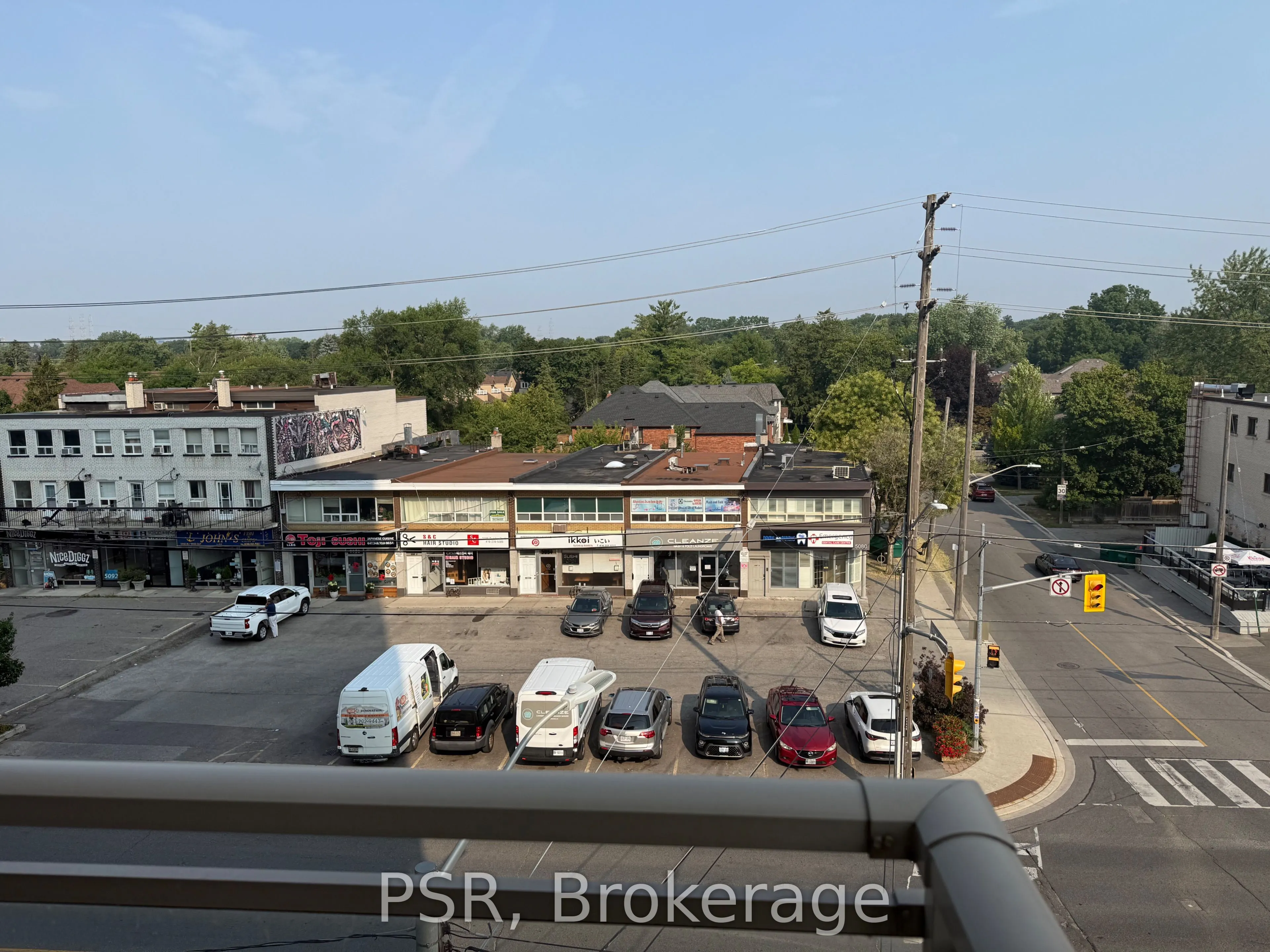 5101 Dundas Street W, #403