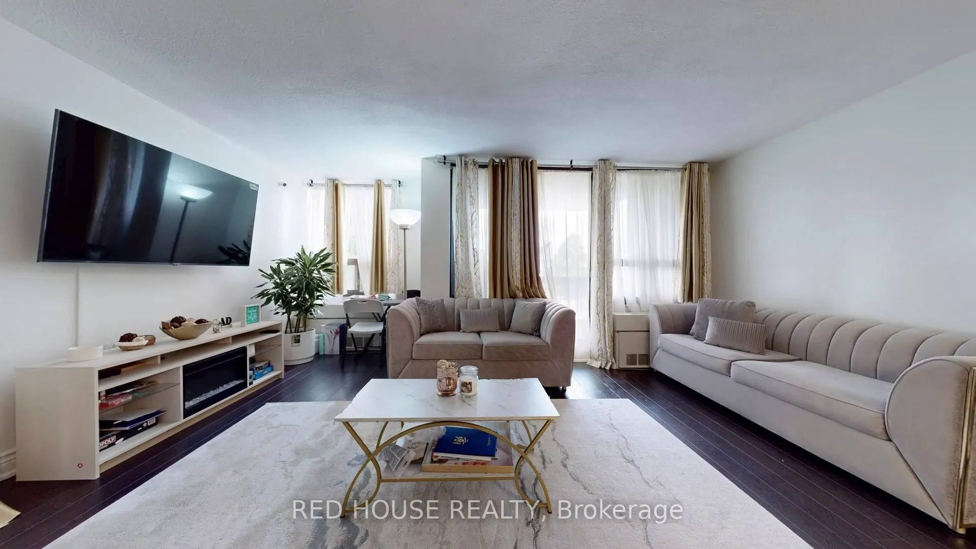 50 Mississauga Valley Boulevard, #413