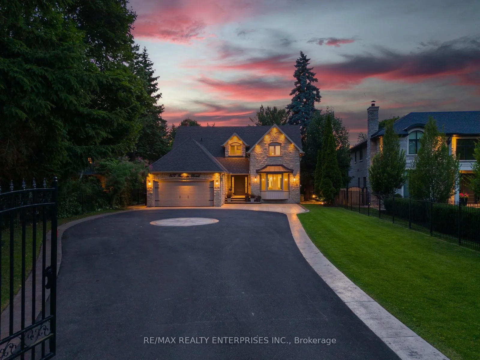 807 Indian Road
