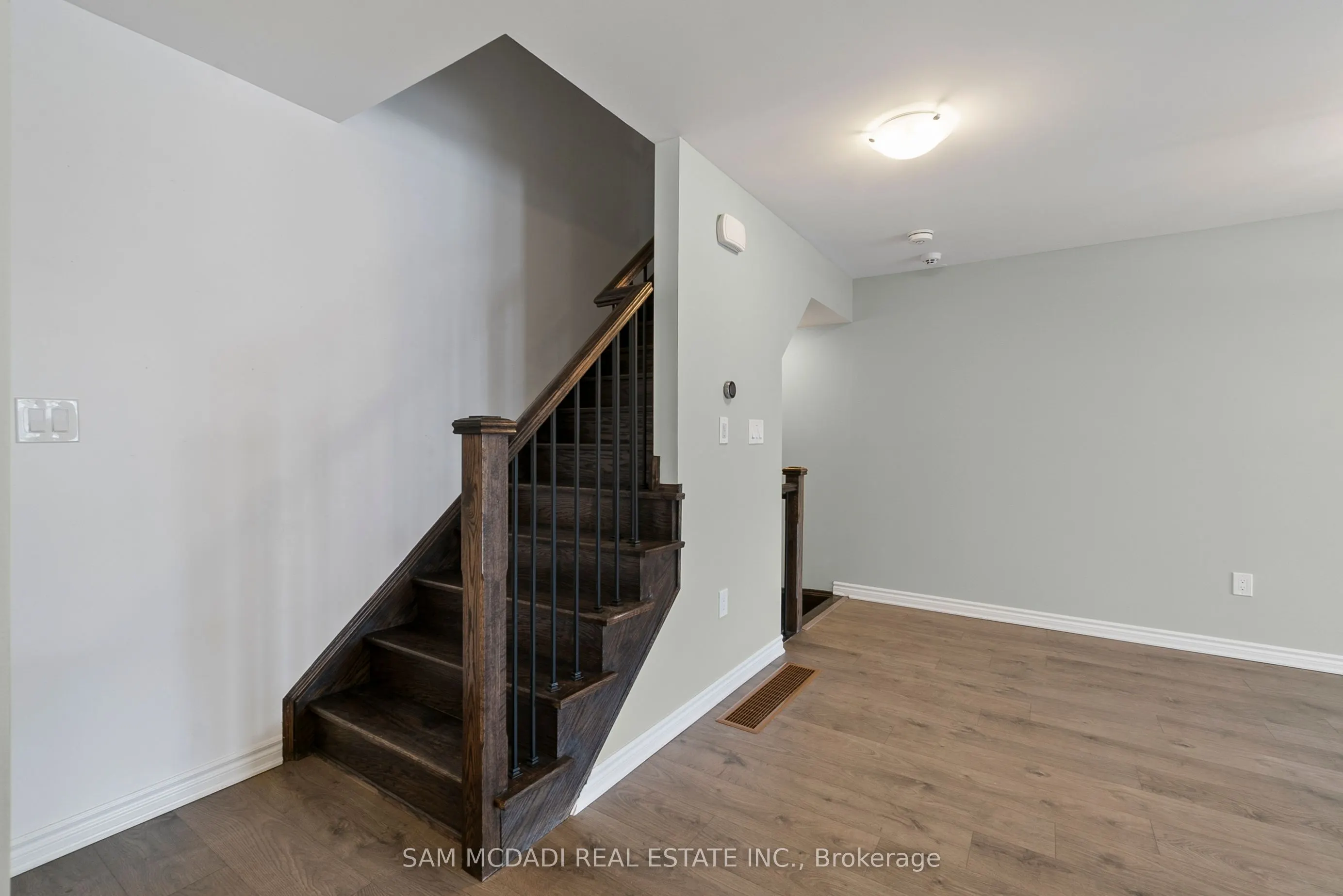 315 Murlock Heights