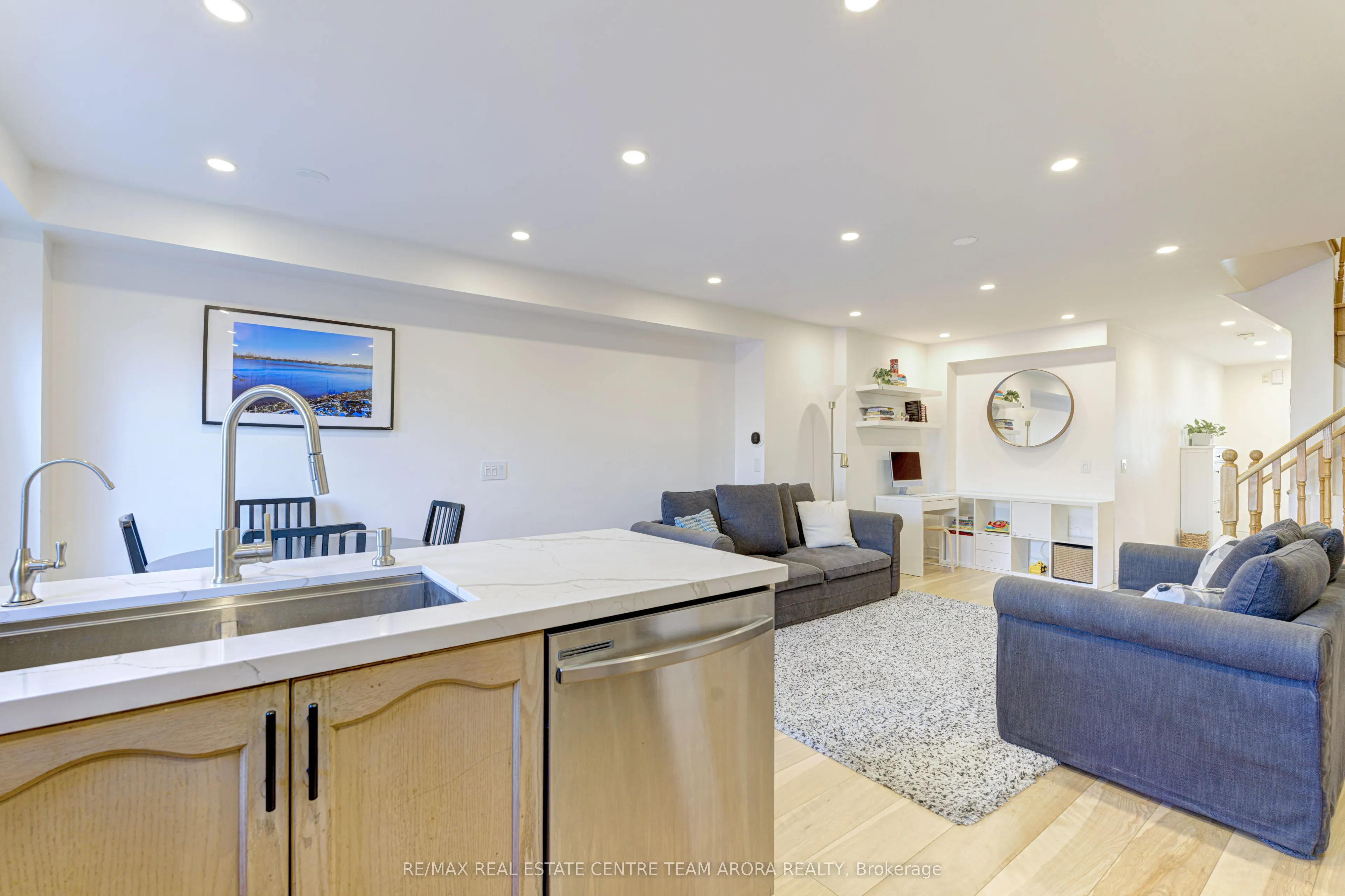 3 Checkerberry Crescent