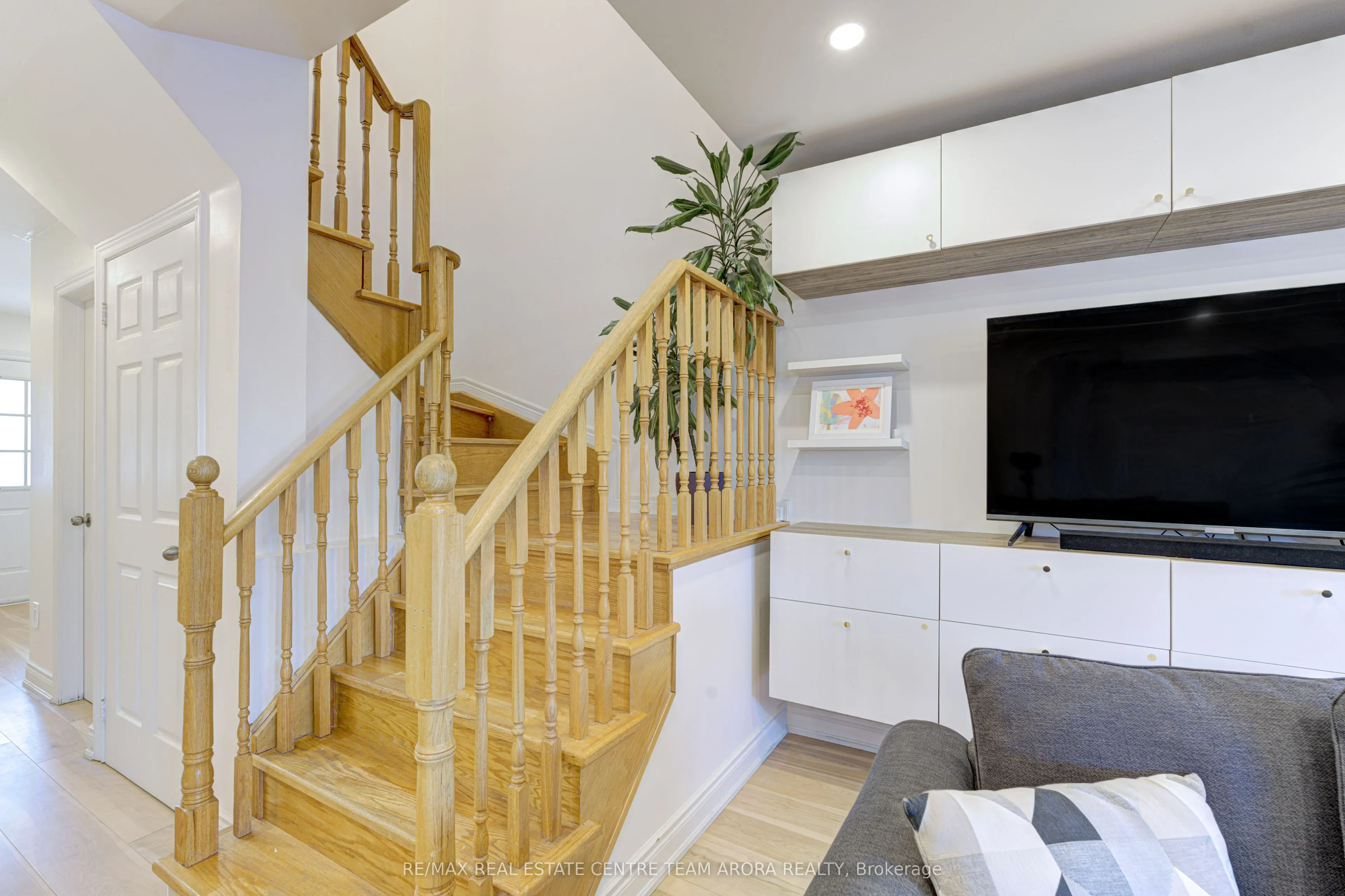 3 Checkerberry Crescent