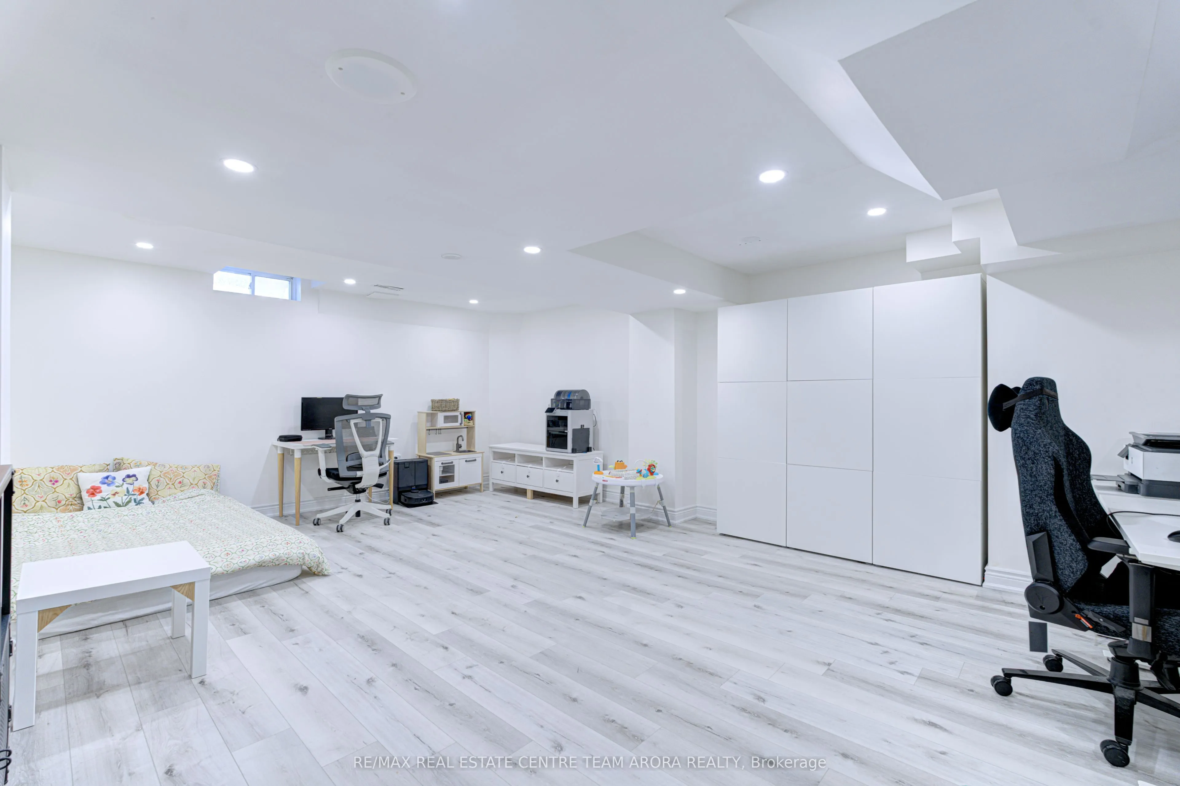 3 Checkerberry Crescent