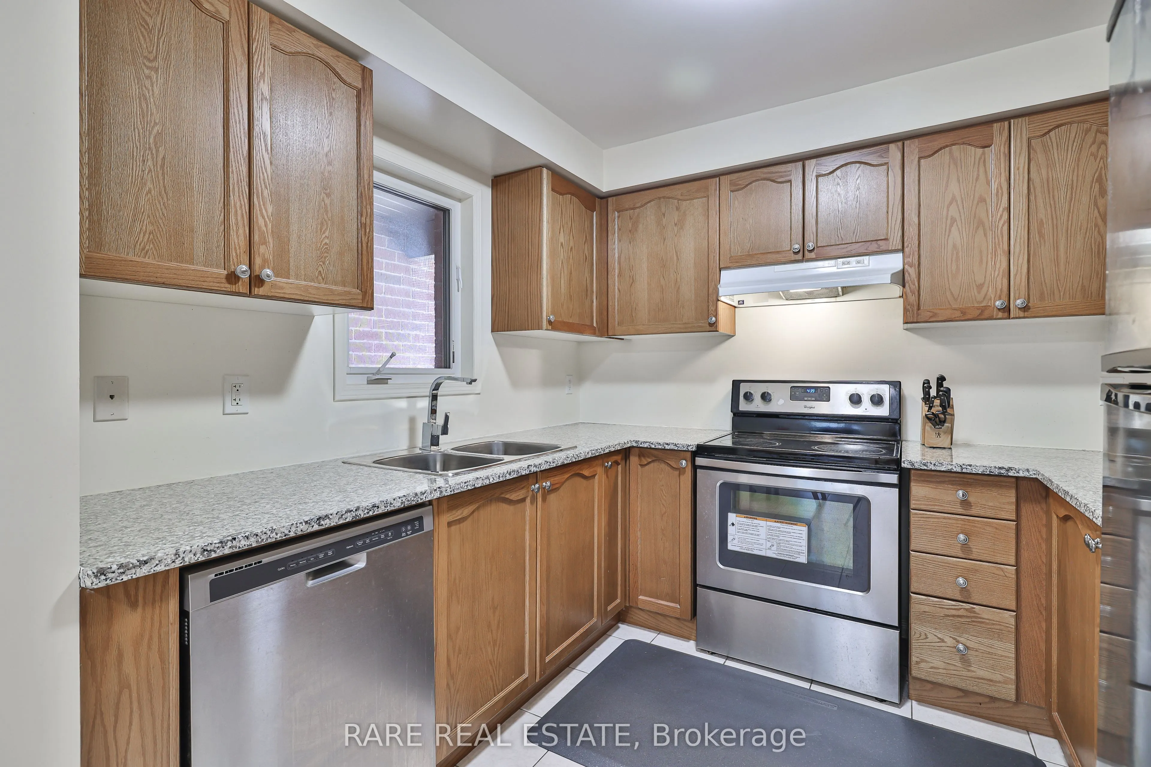 34 Judy Sgro Avenue